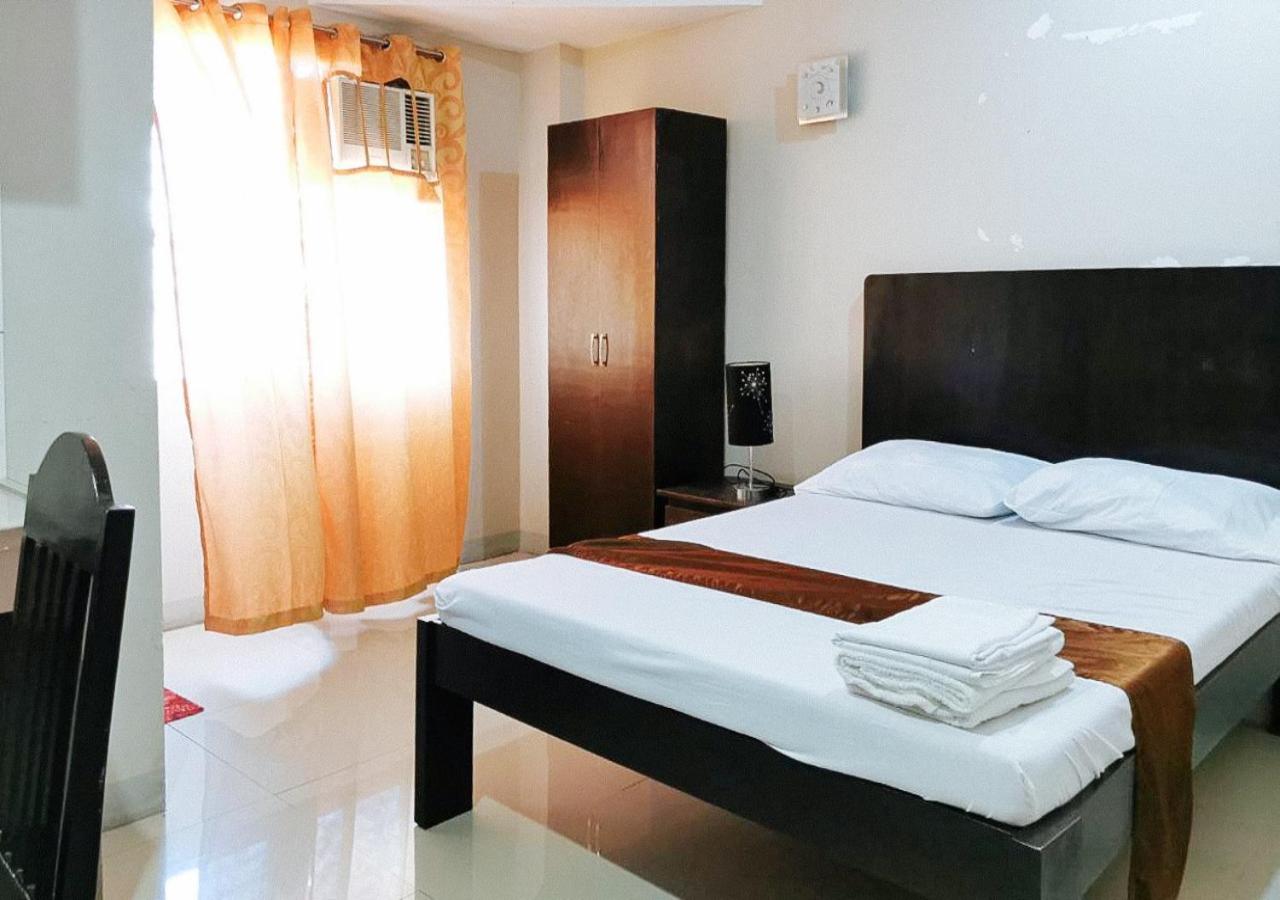 Double Room - Photo 2