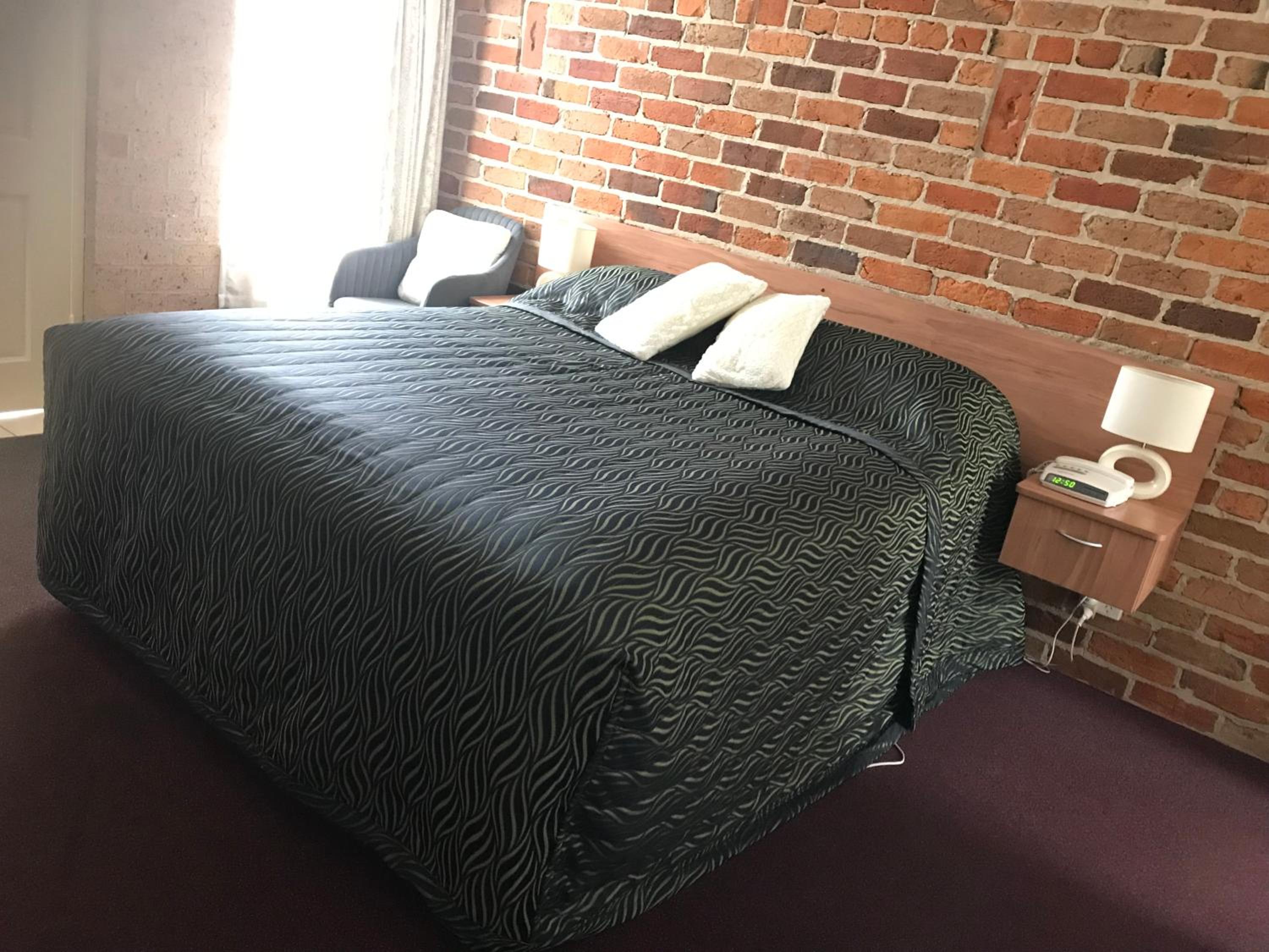 Standard Queen Room photo 3