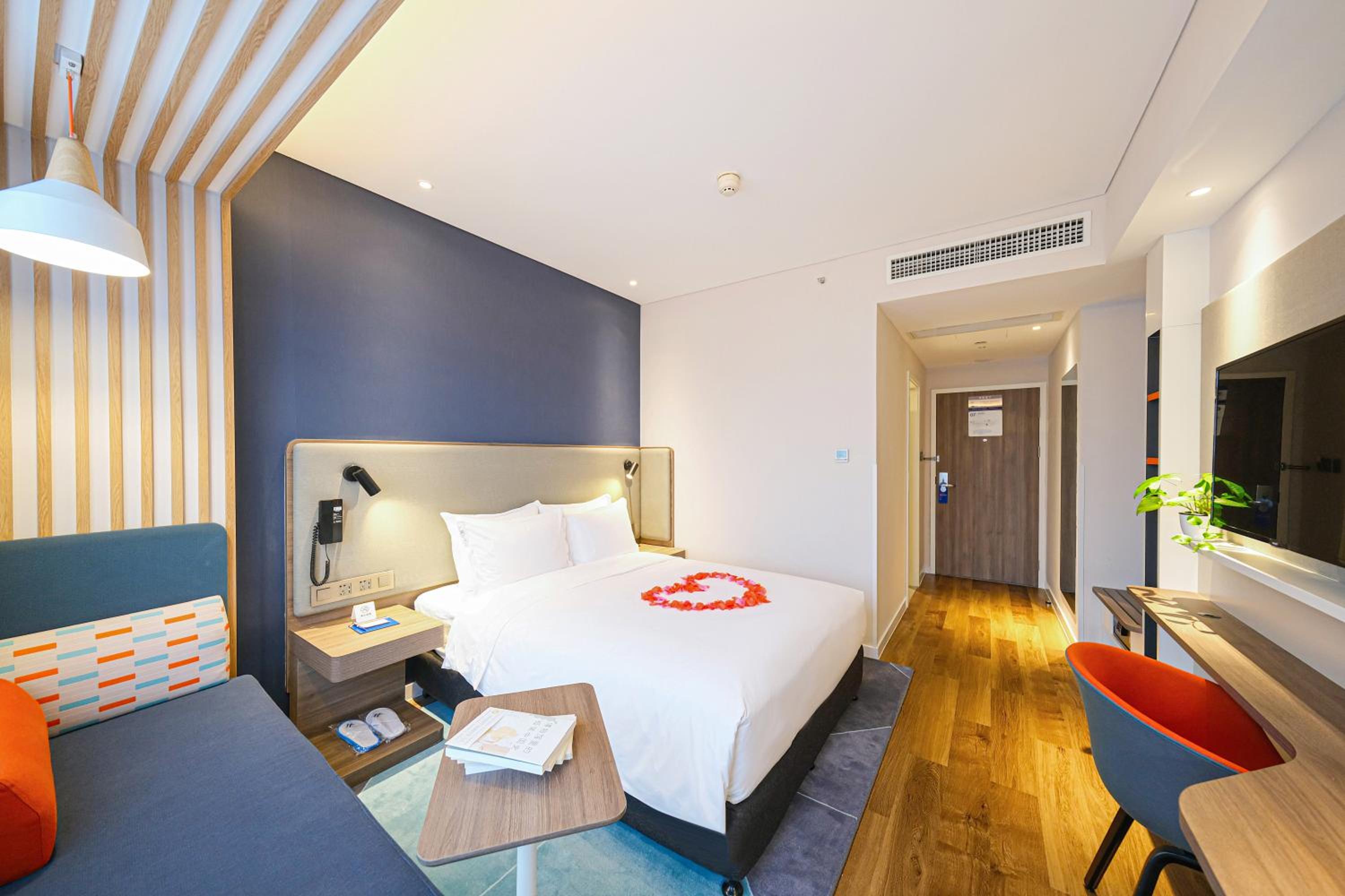 Standard Room - Photo 2