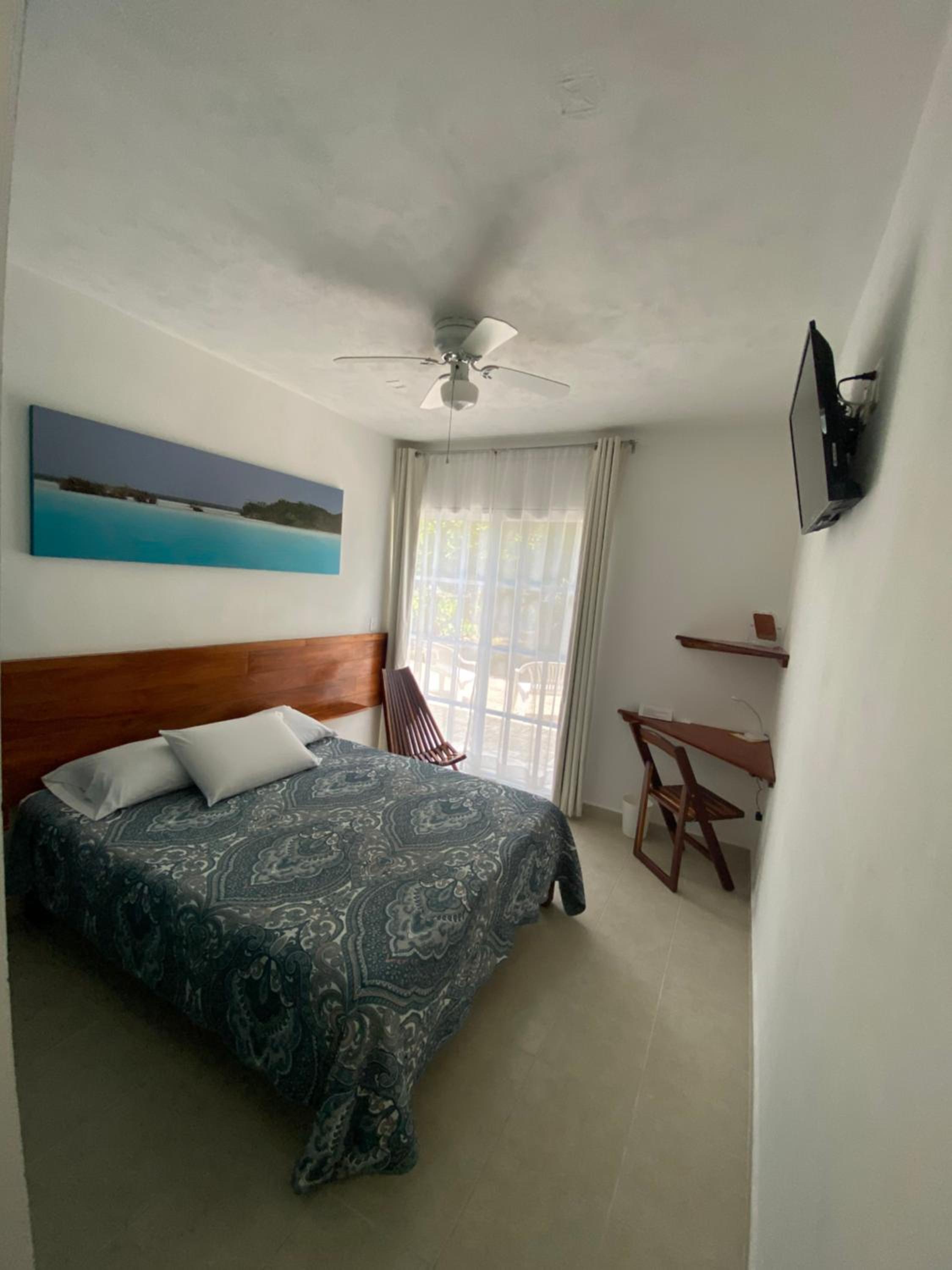 Double Room - Photo 2