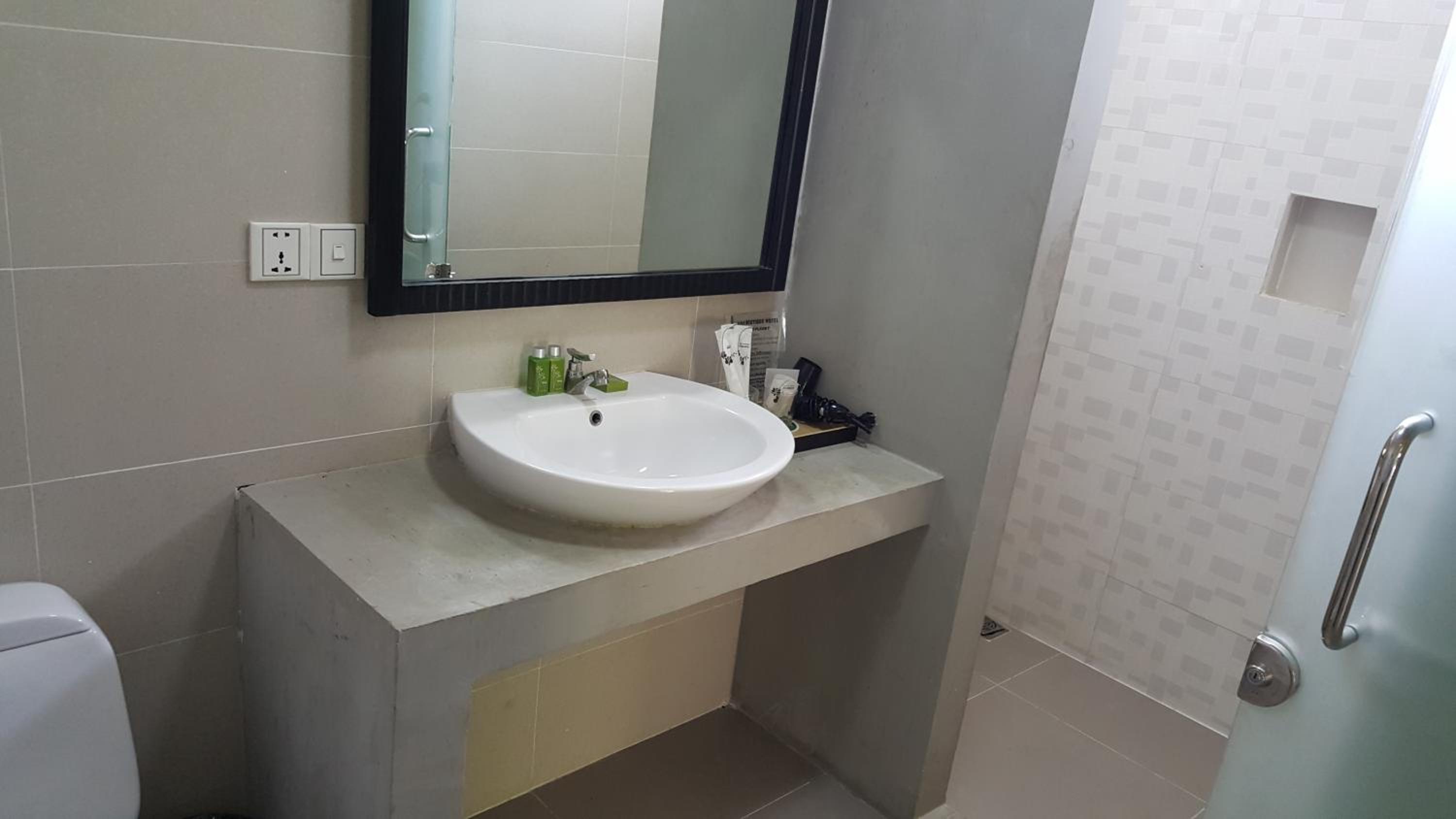 Deluxe Family Suite photo 3