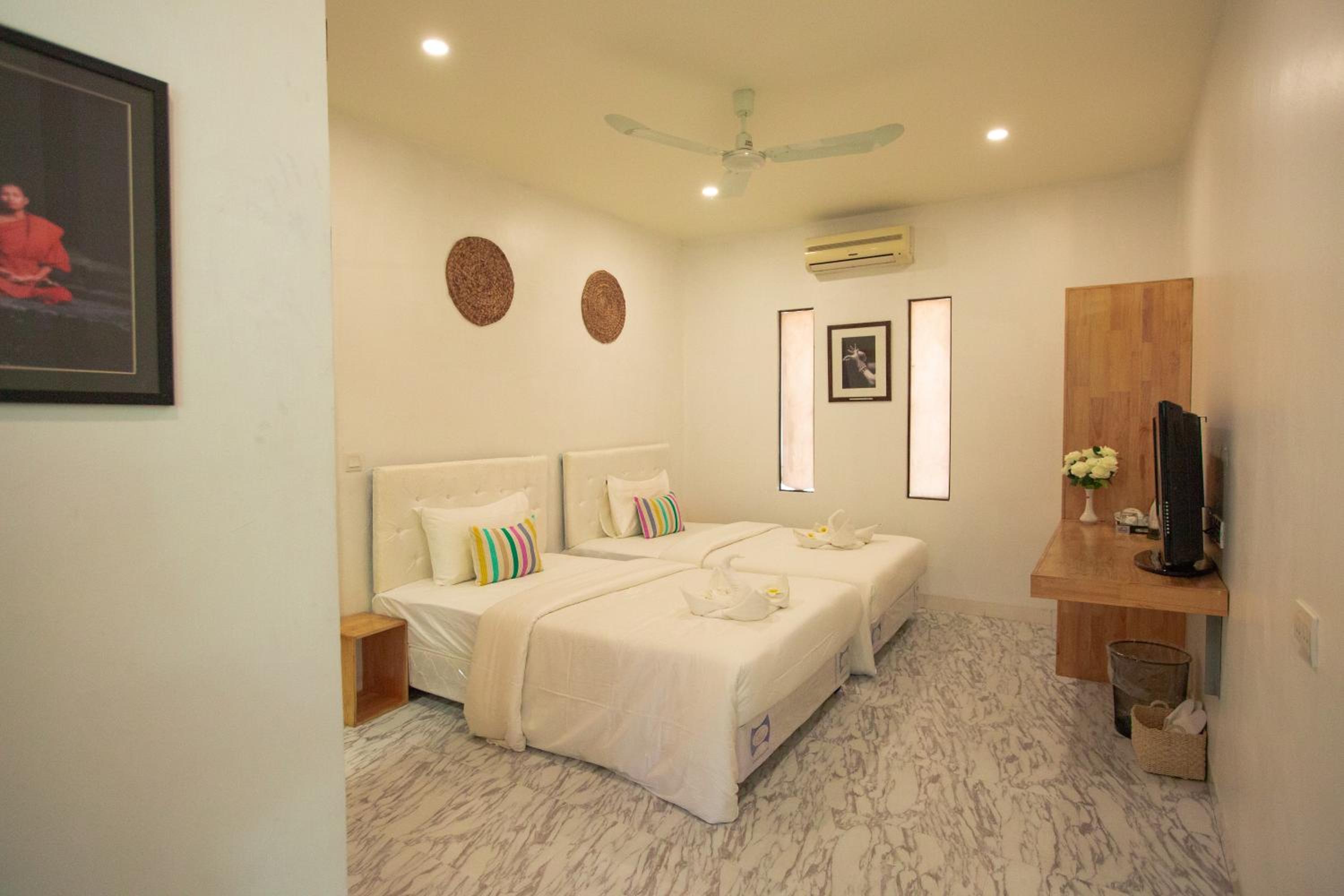 Deluxe Family Suite photo 2