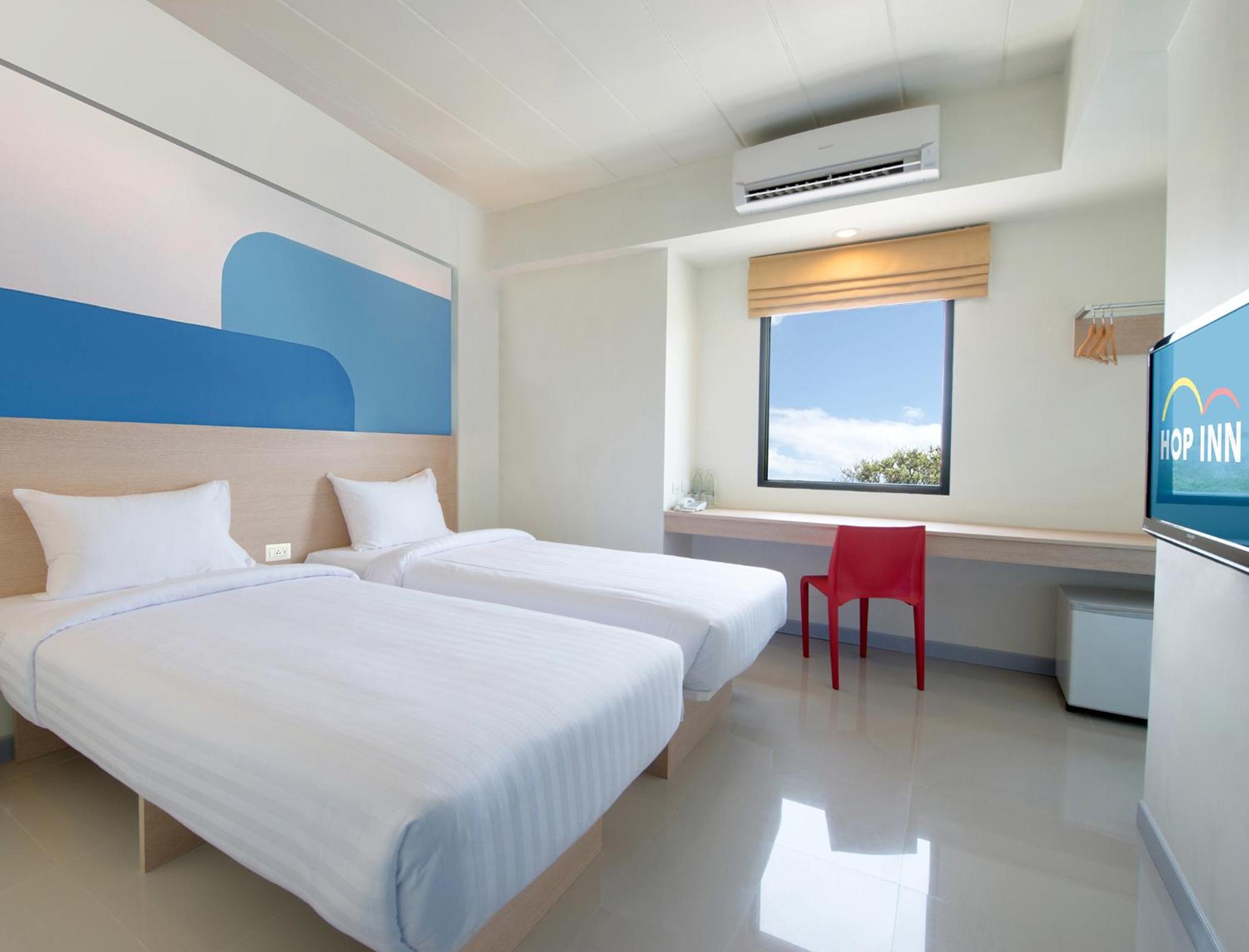Standard Twin Room - Photo 1