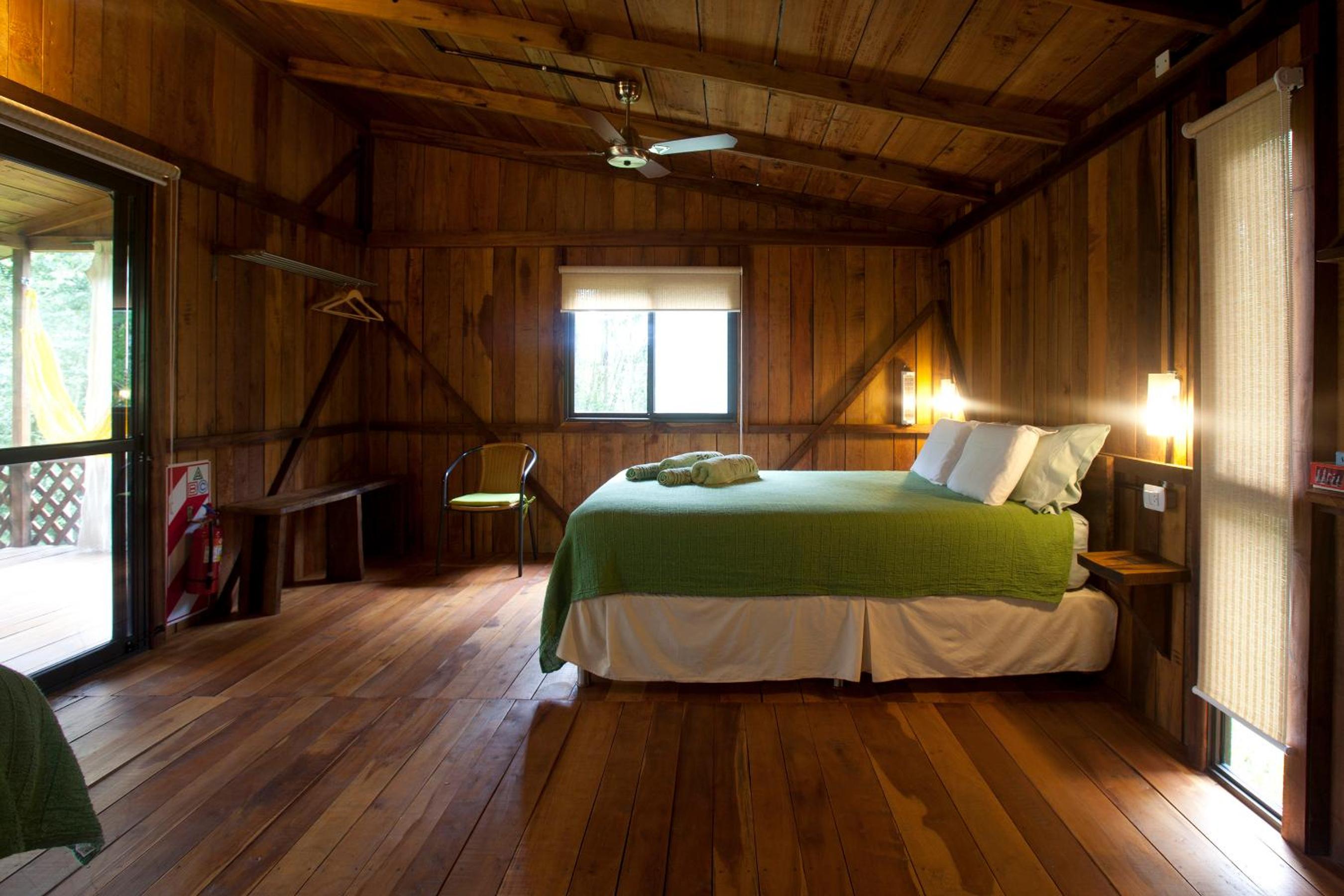 Superior Bungalow photo 1