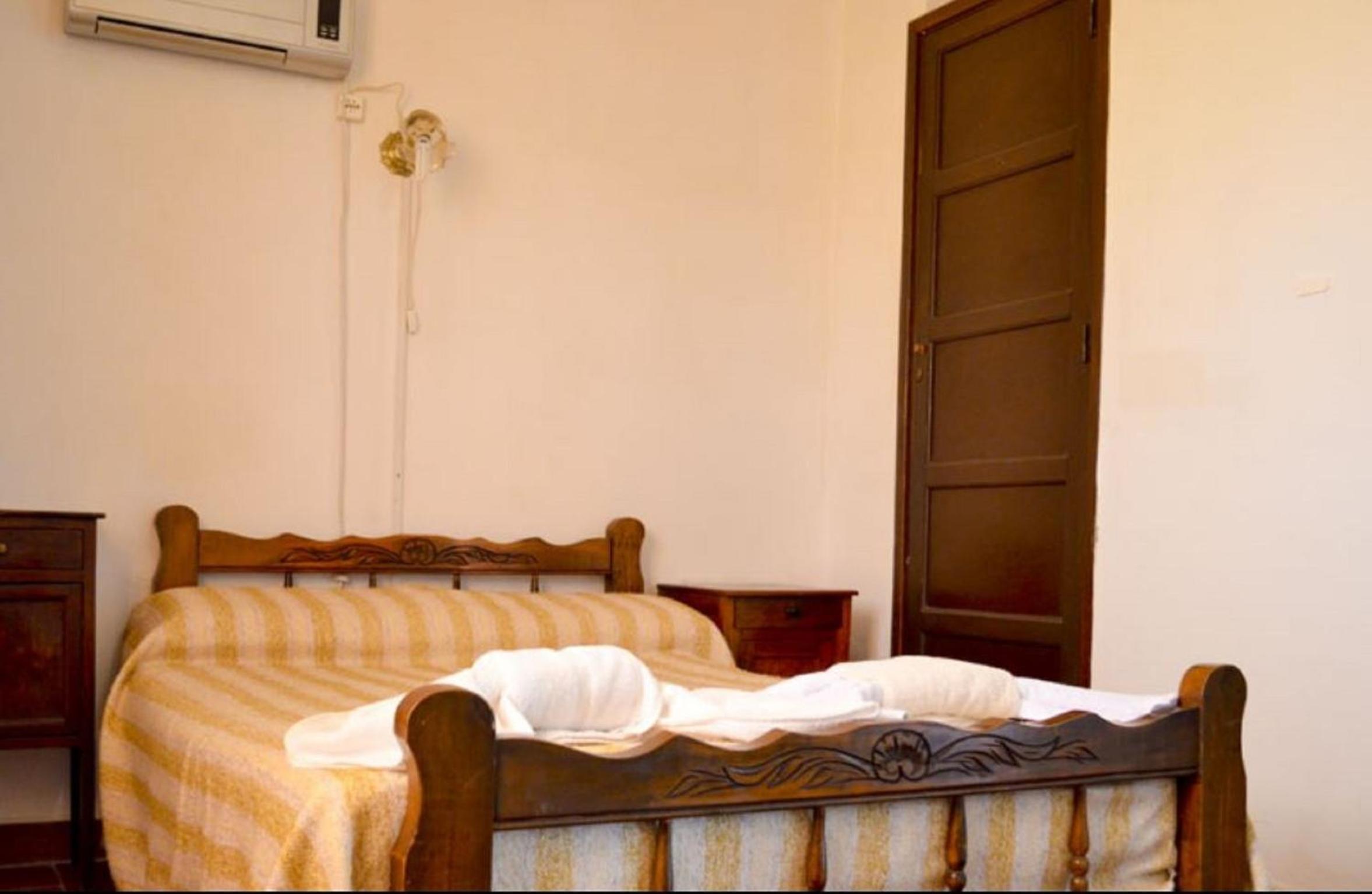 Double or Twin Room photo 2