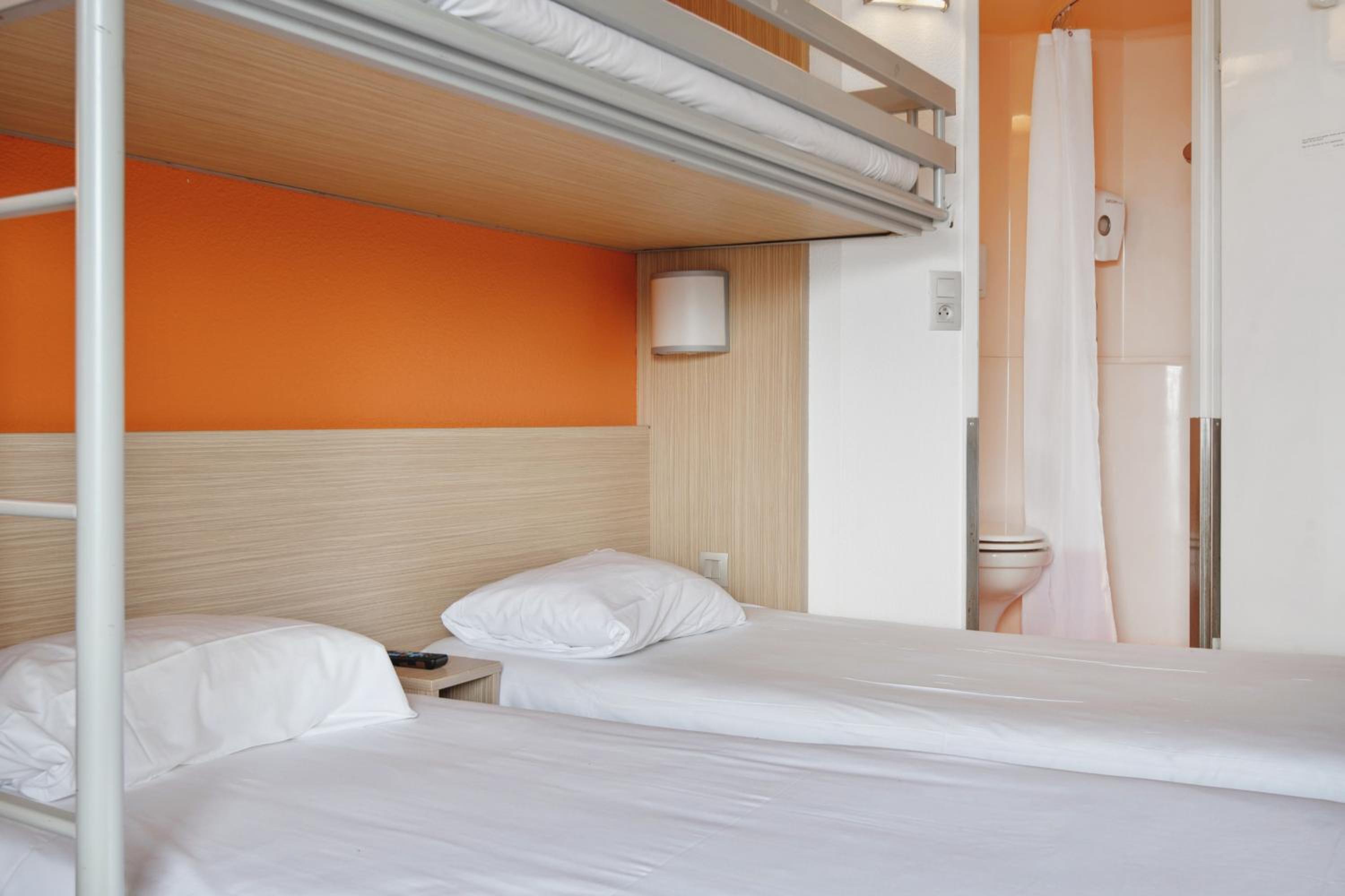 Triple Room - Photo 5