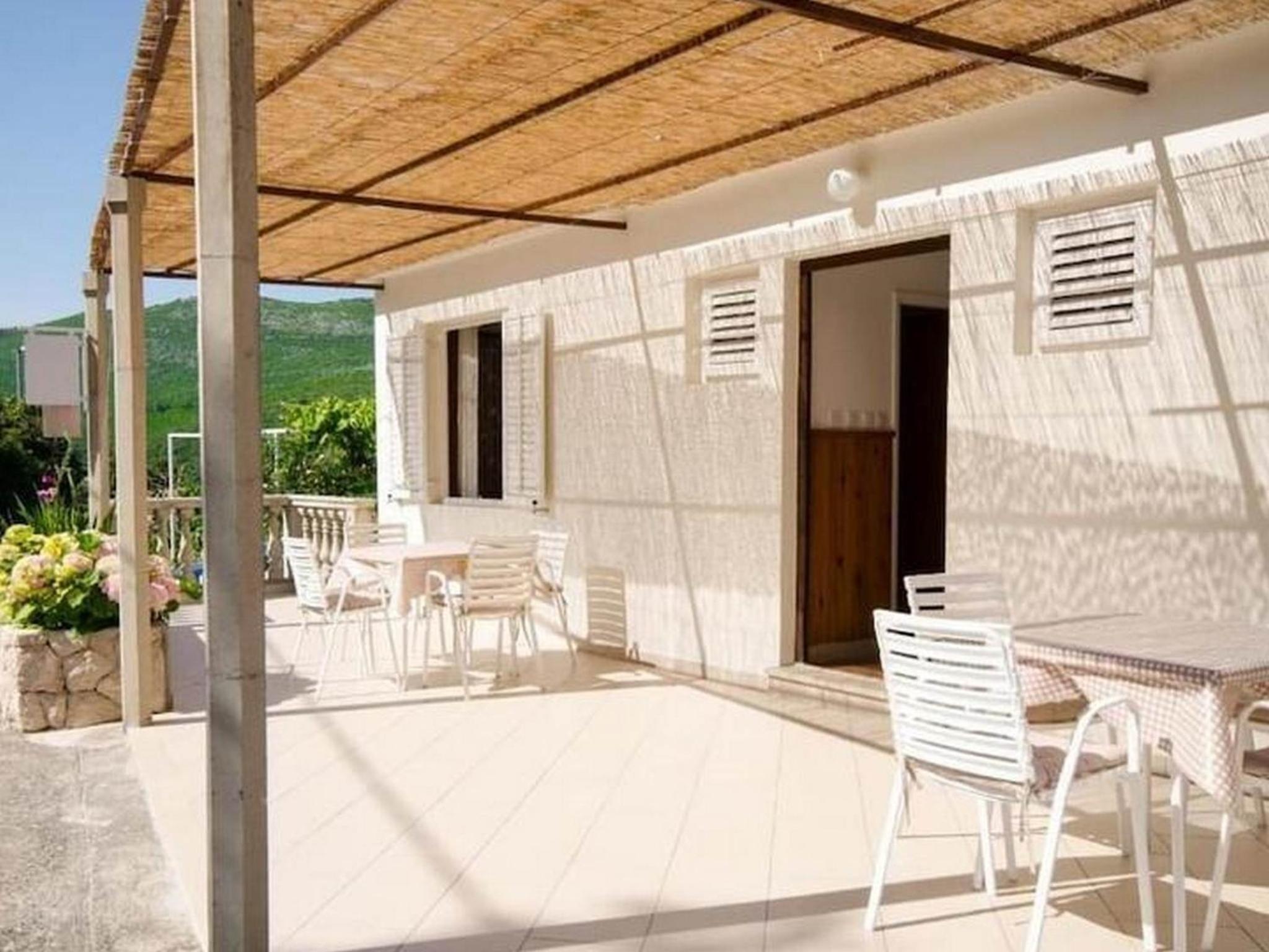 Comfort Double Room with Balcony and Sea View - Photo 2