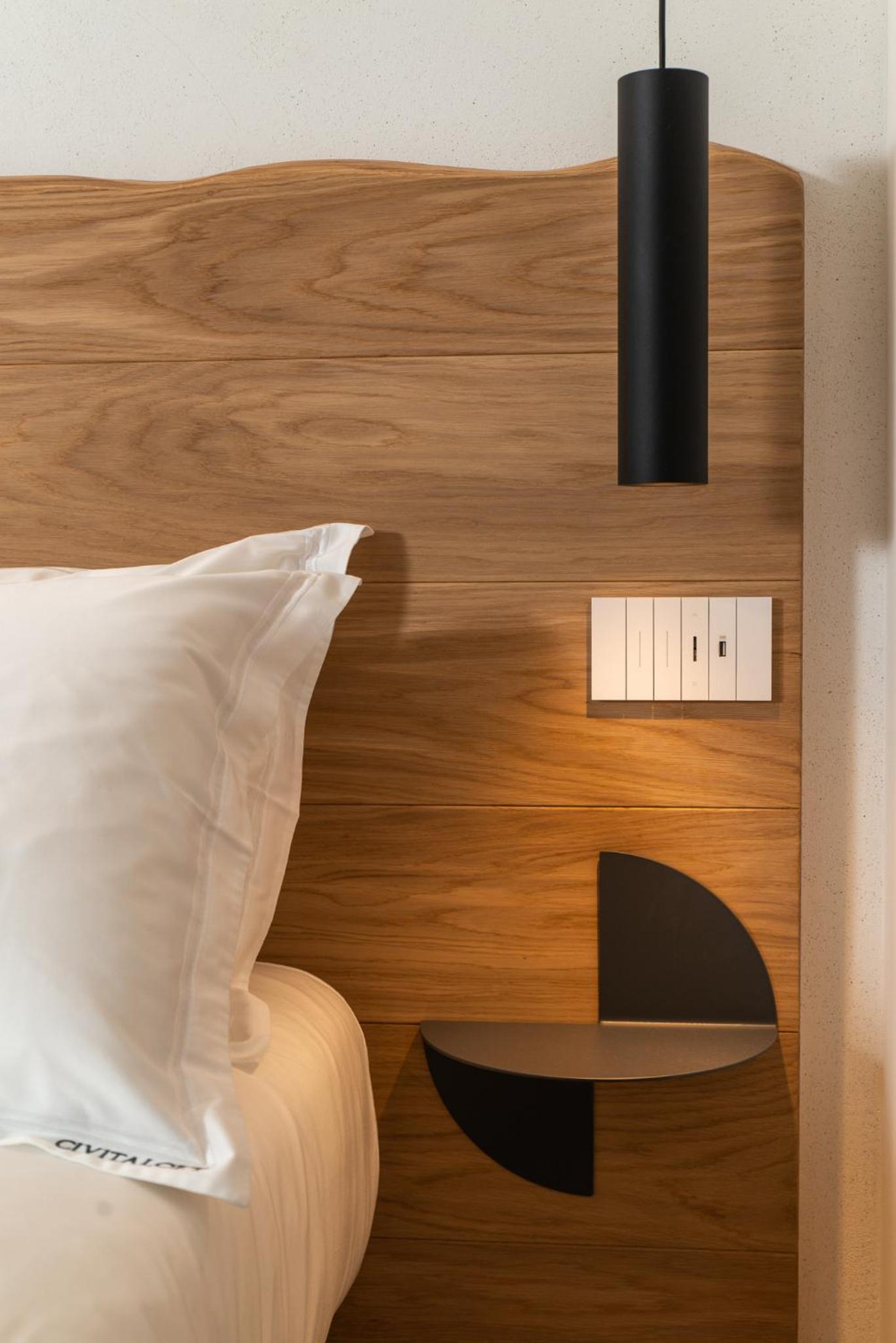 Double Room - Photo 10