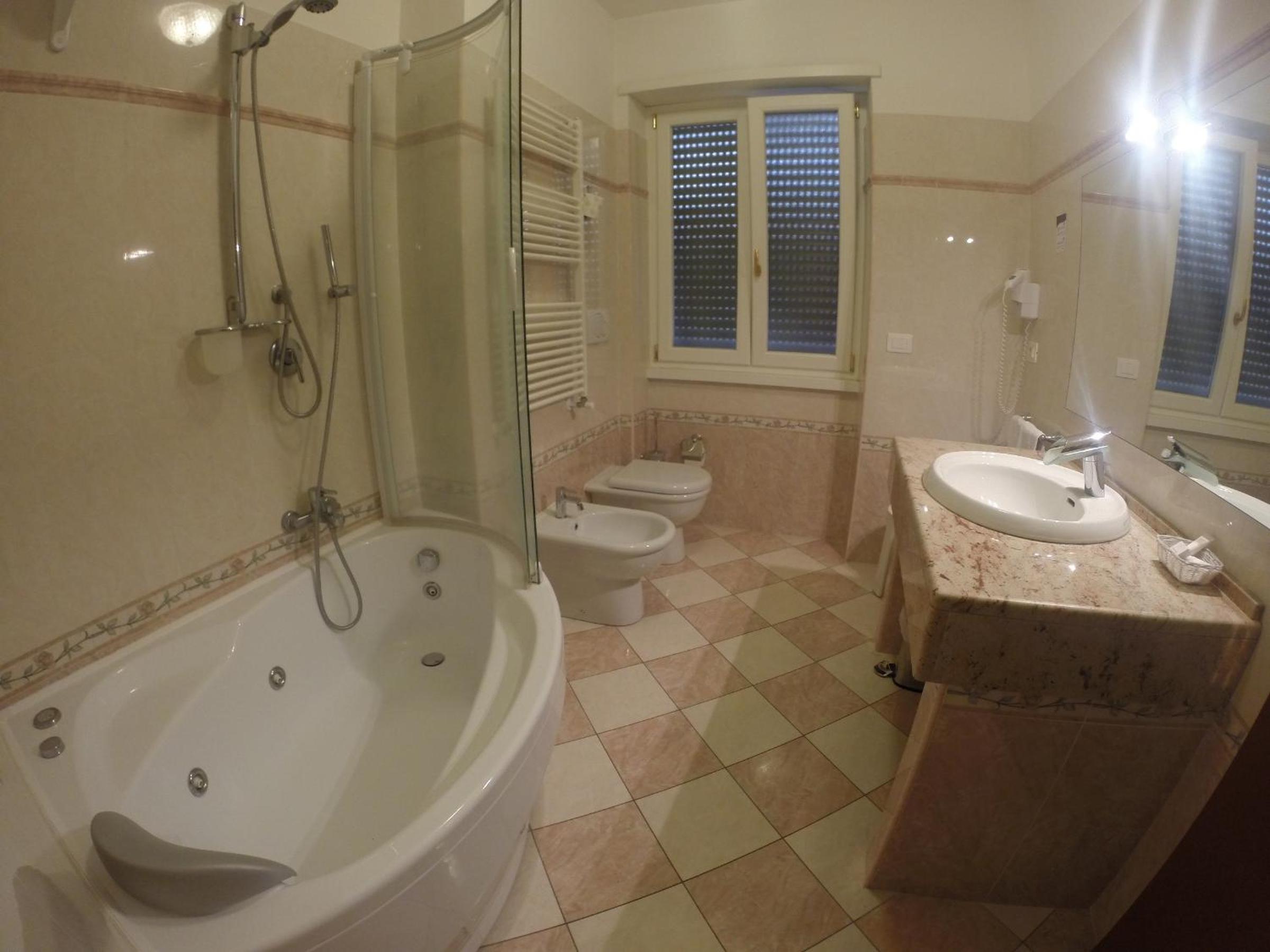 Junior Suite - Photo 7