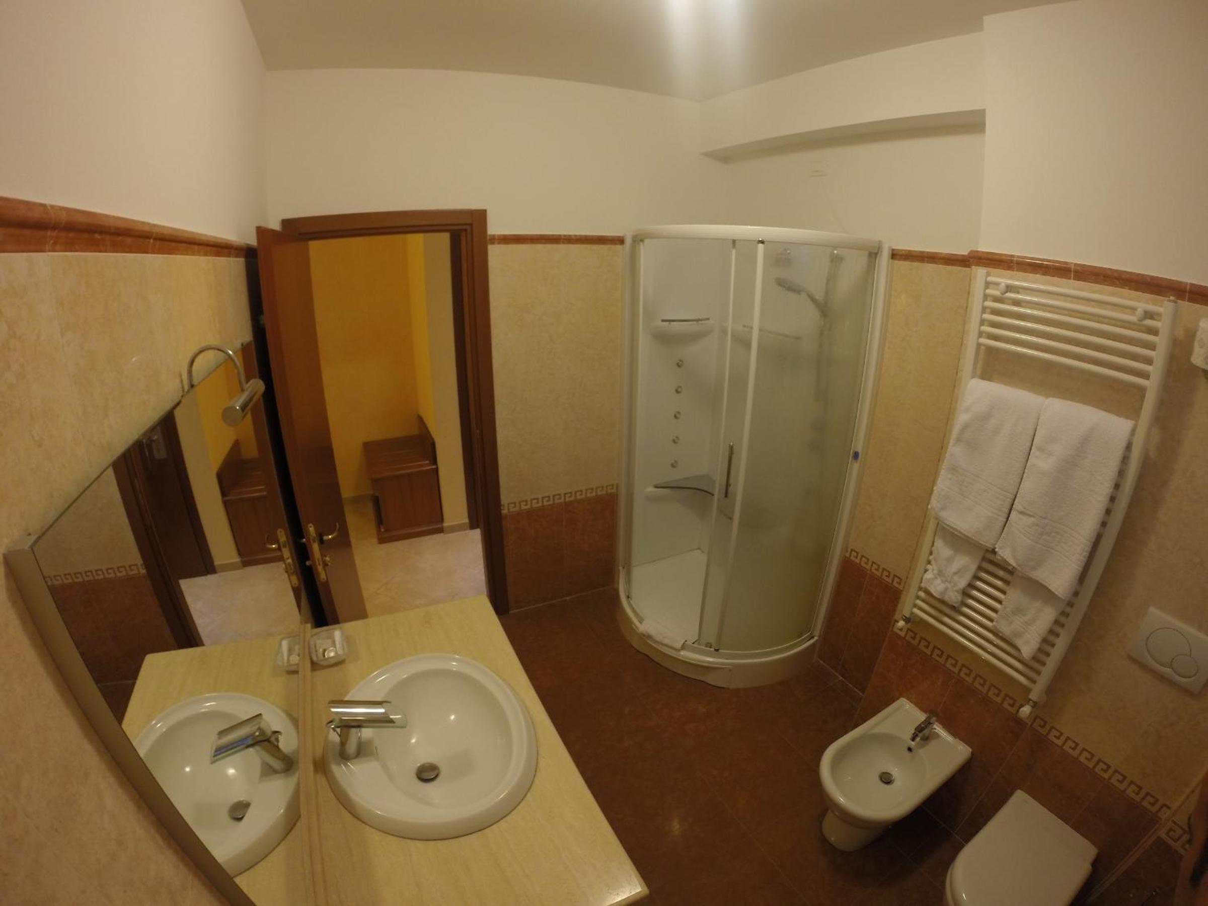 Junior Suite - Photo 8