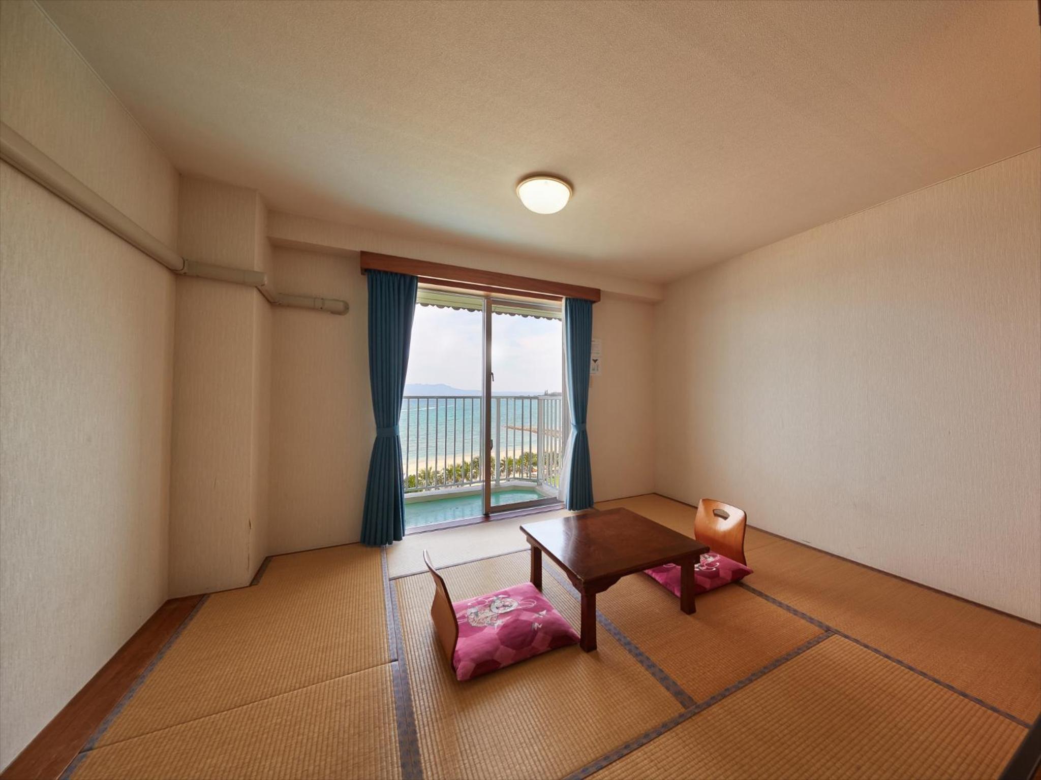 Standard  Room with Tatami Area with Ocean View photo 2