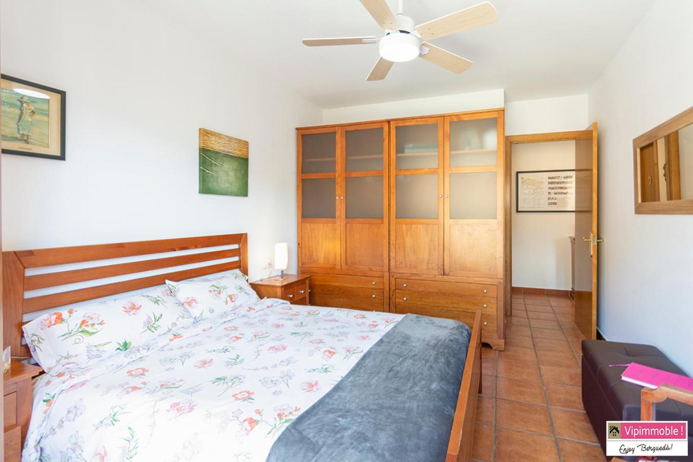 Apartment with Mountain View photo 2