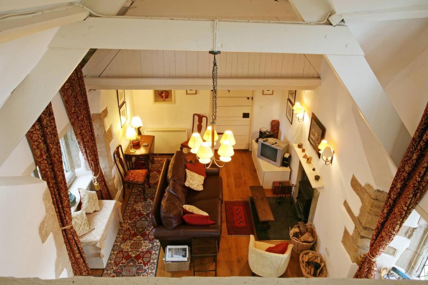 One-Bedroom House - Photo 4