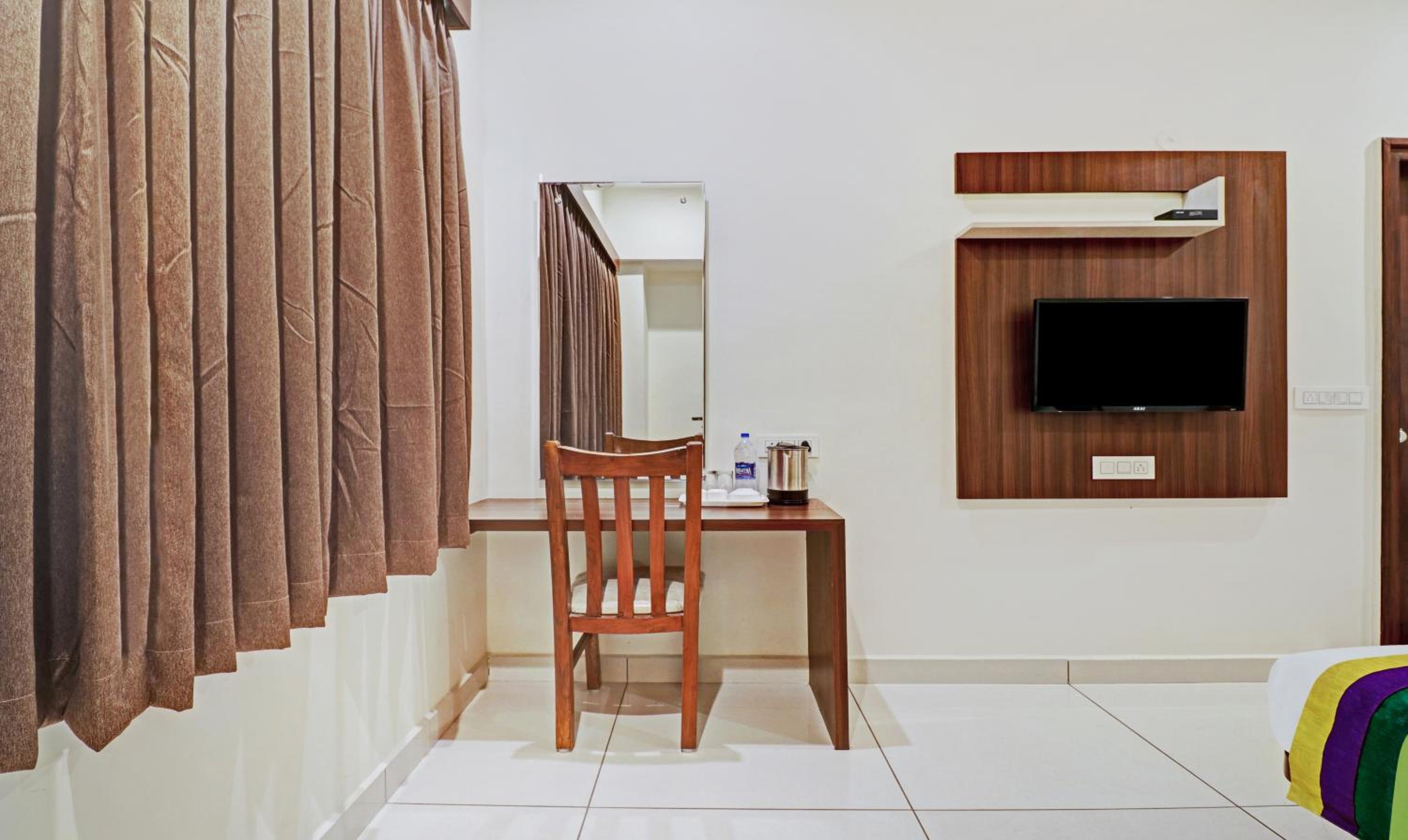 Standard Room photo 2