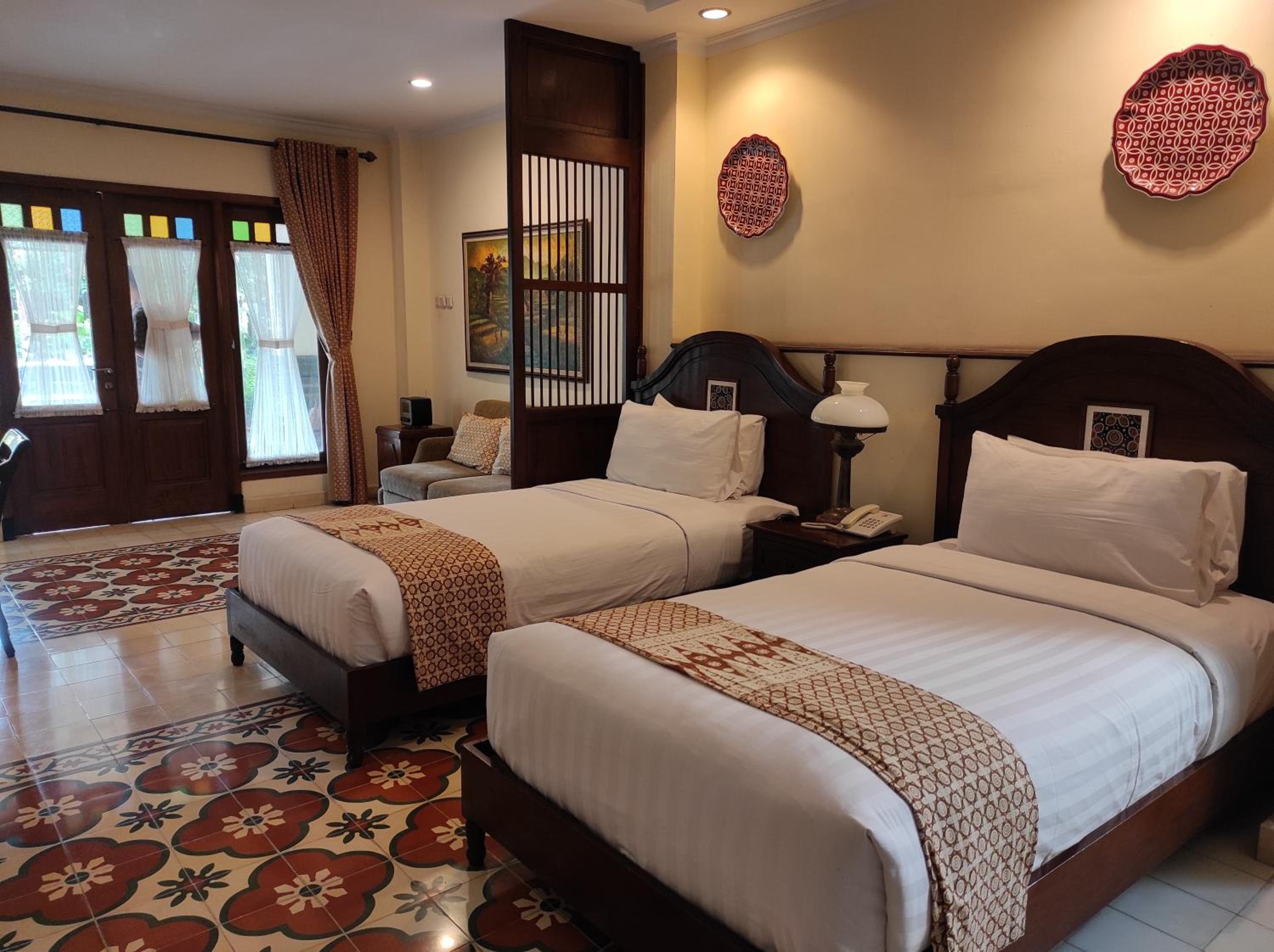 Deluxe Double or Twin Room