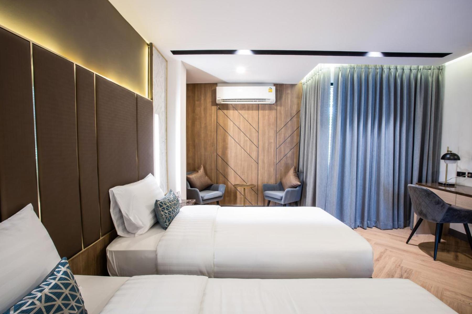 Deluxe Double or Twin Room photo 3