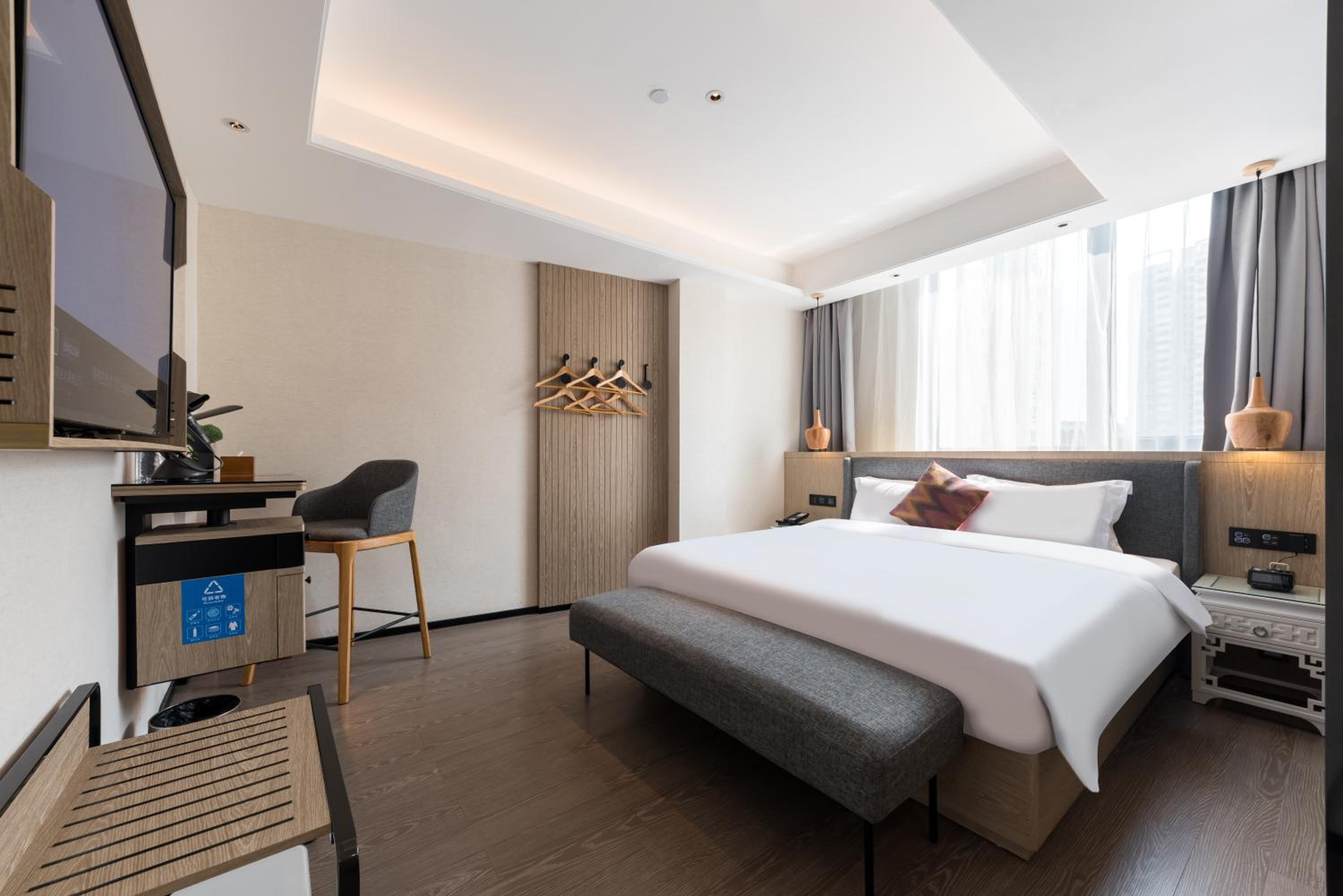 Superior King Room photo 3