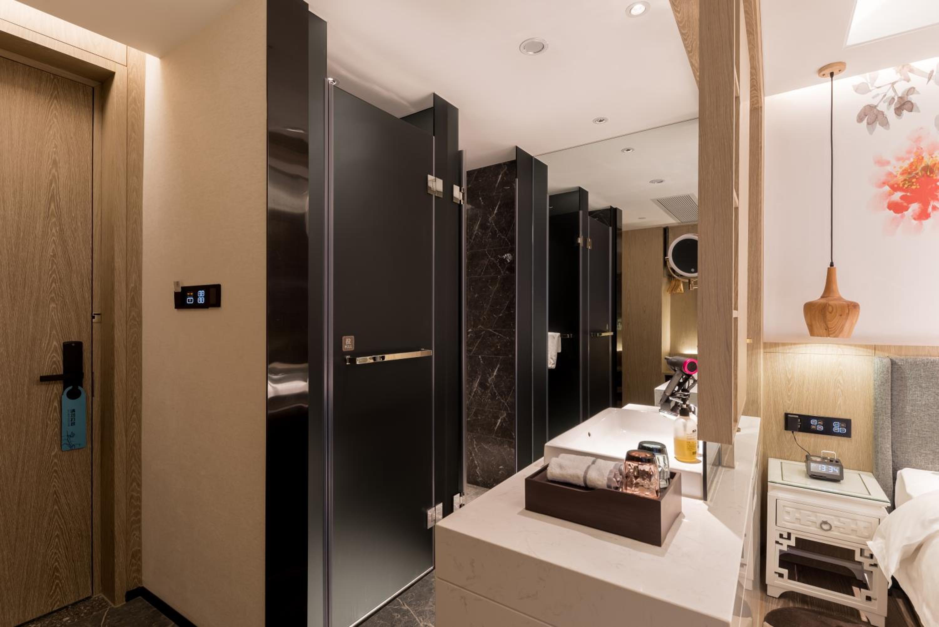 Deluxe Twin Room photo 2