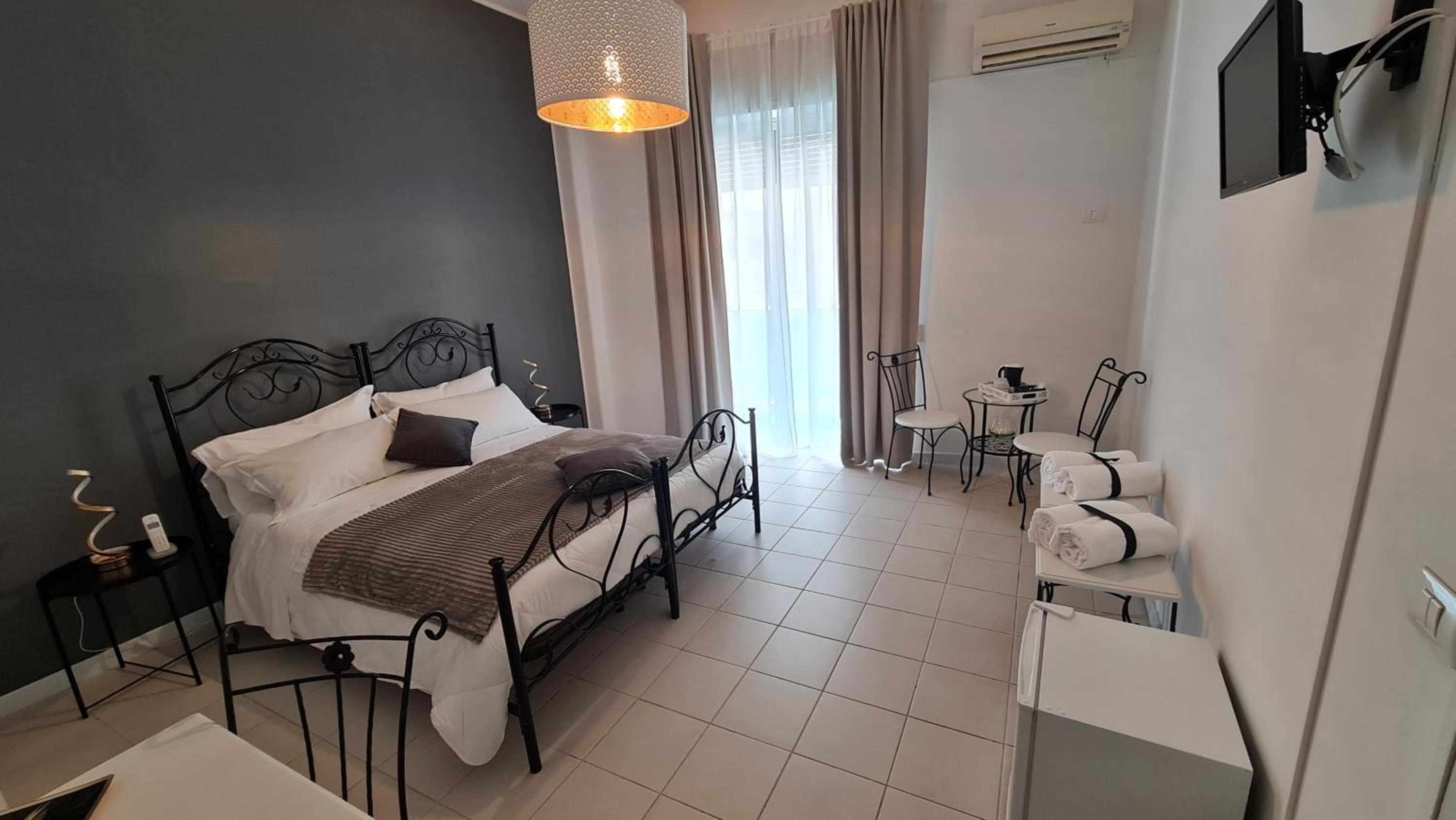 Camera Matrimoniale con bagno privato