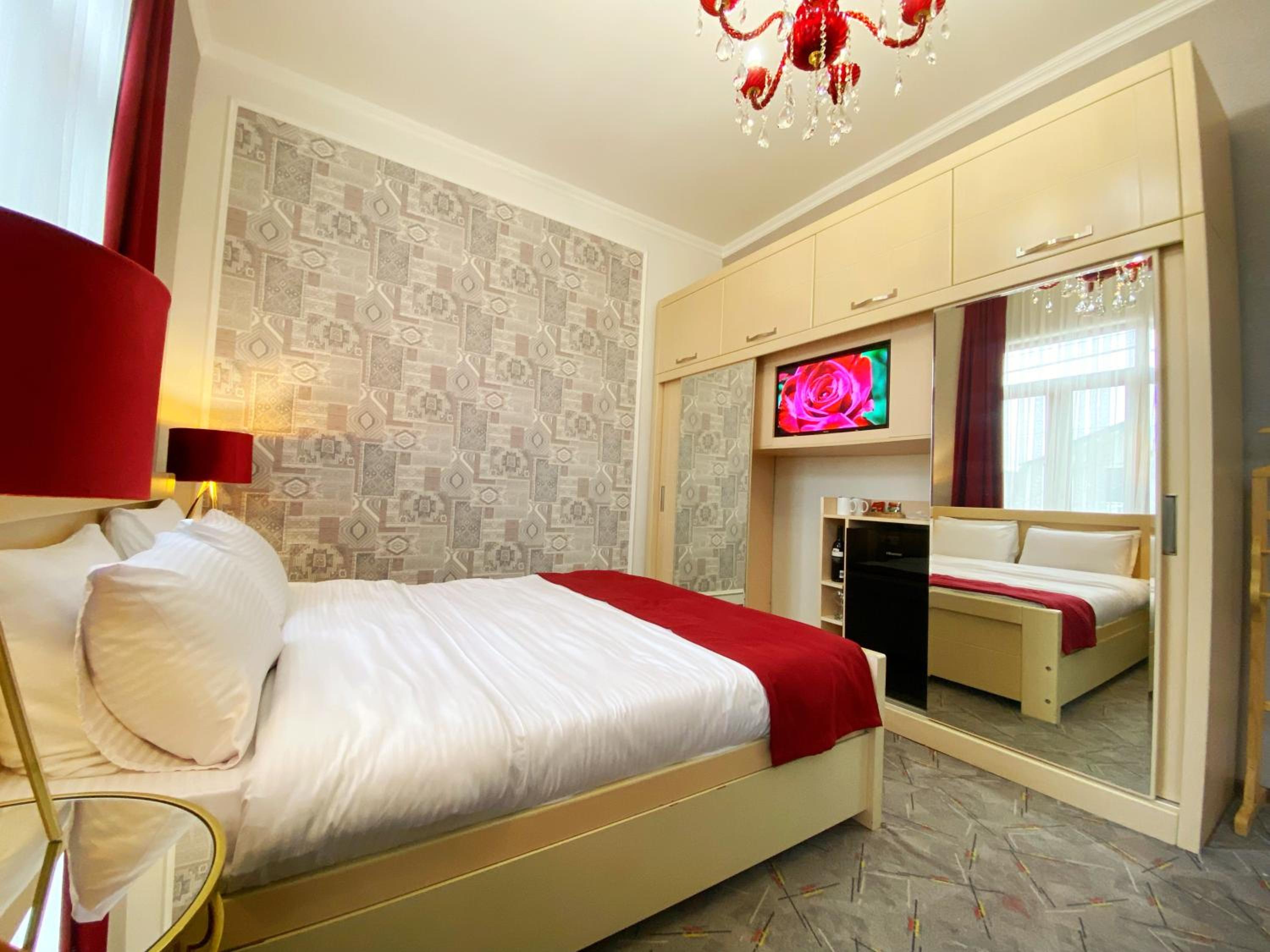 Deluxe Double Room - Photo 4