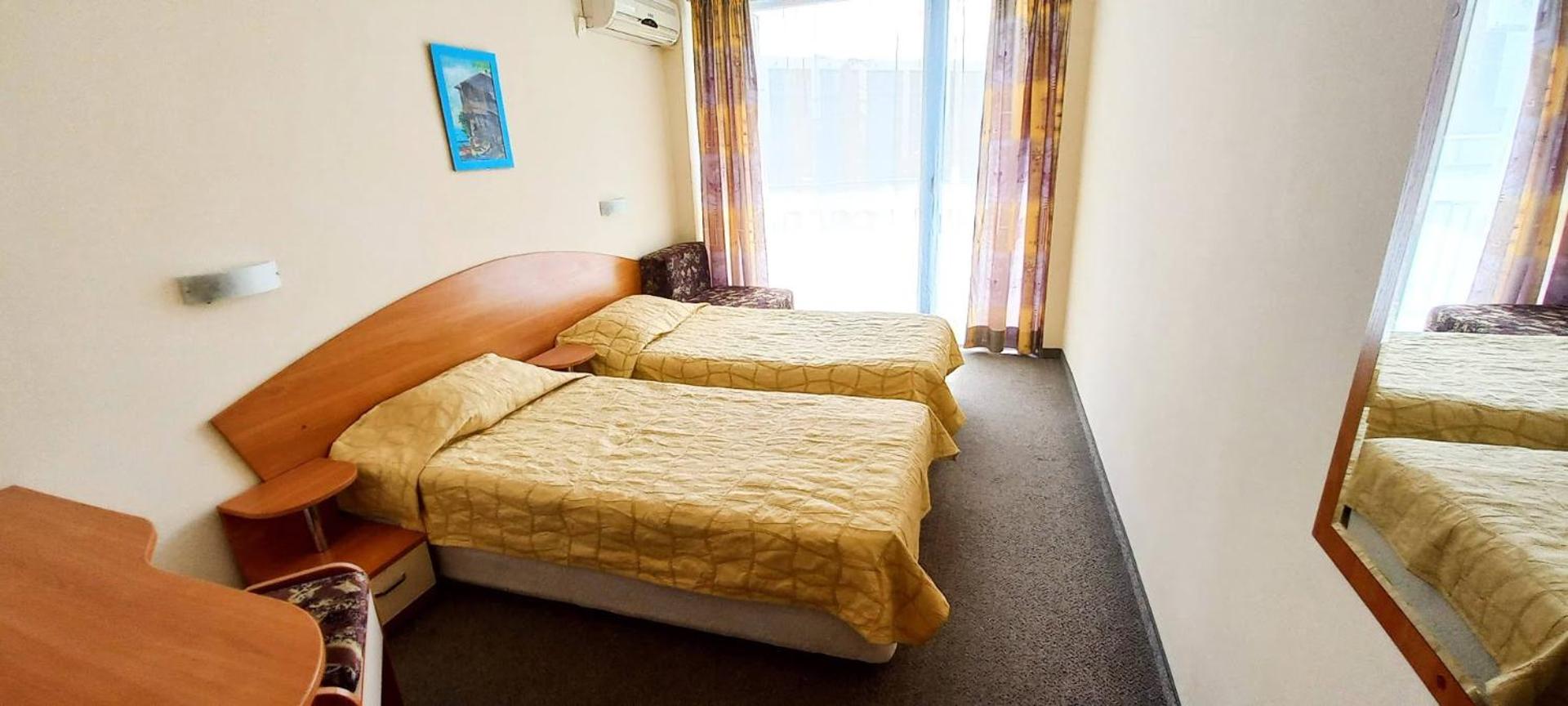 Family Room (2 Adults + 2 Children up to 17.99) - Photo 3