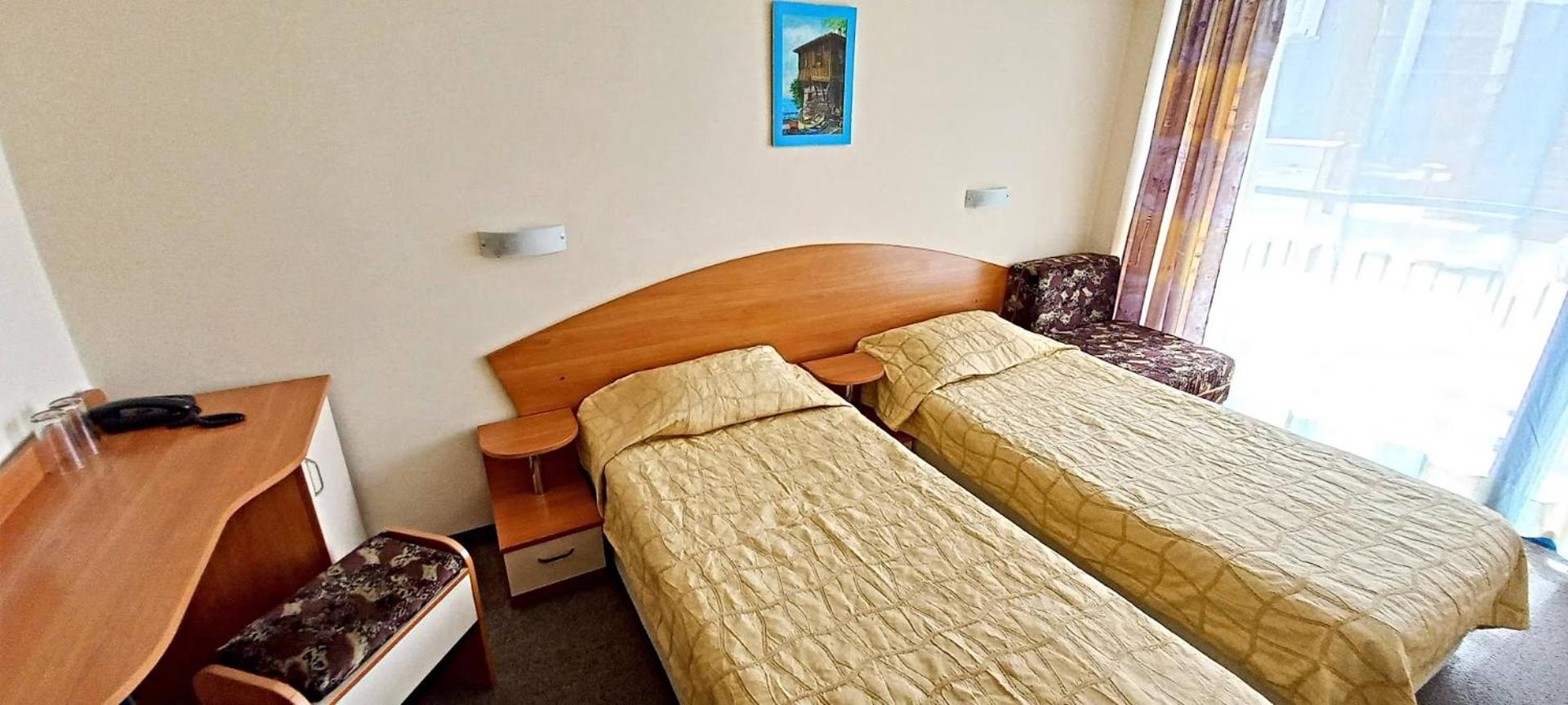 Family Room (2 Adults + 2 Children up to 17.99) - Photo 4