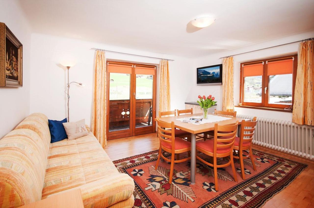 Apartment with Mountain View photo 1
