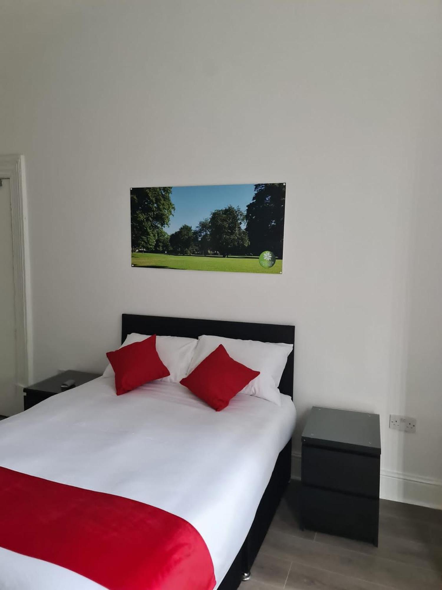 Double or Twin Room - Photo 1