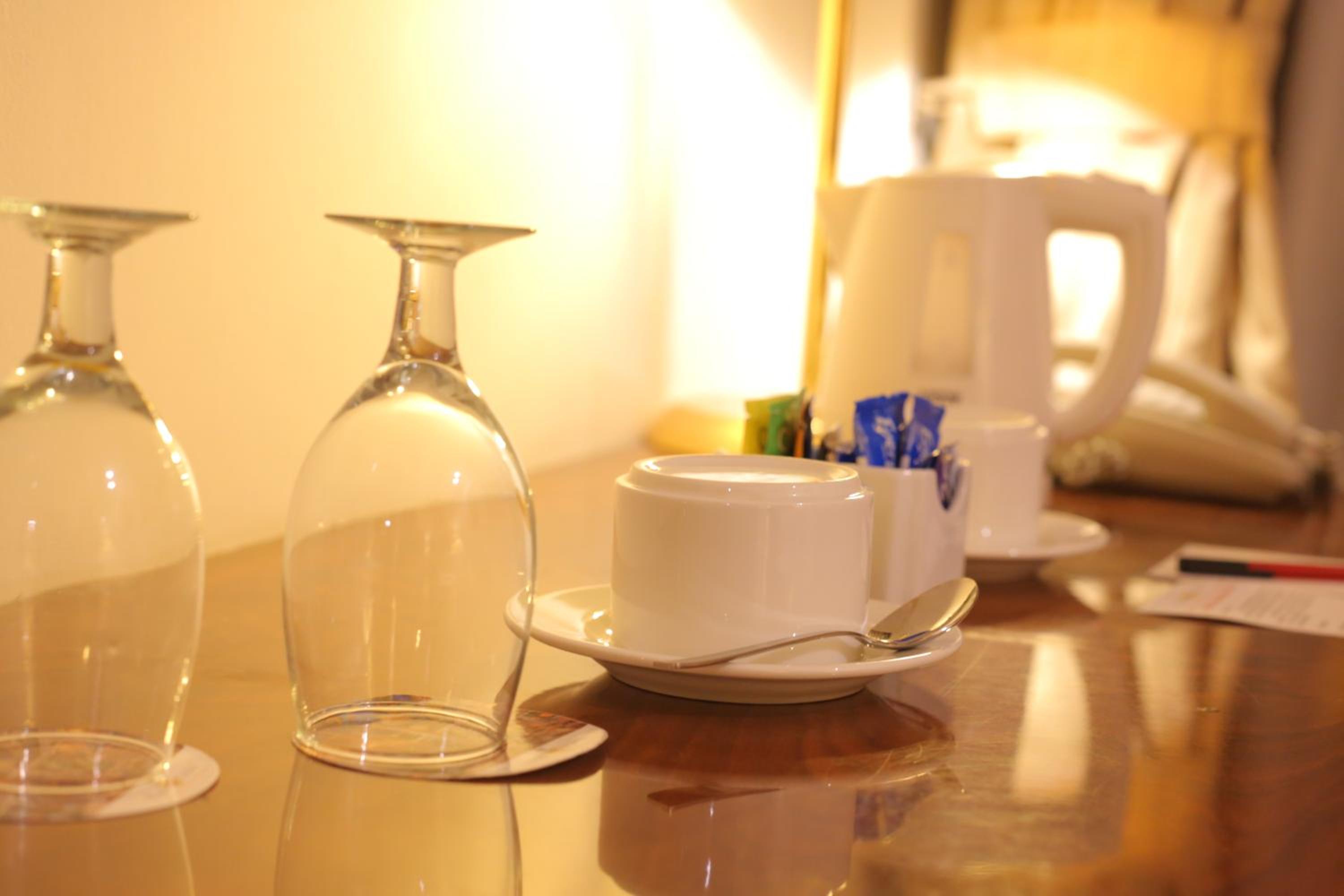 Royal Junior Suite - 15% Discount on Food & Soft Beverages