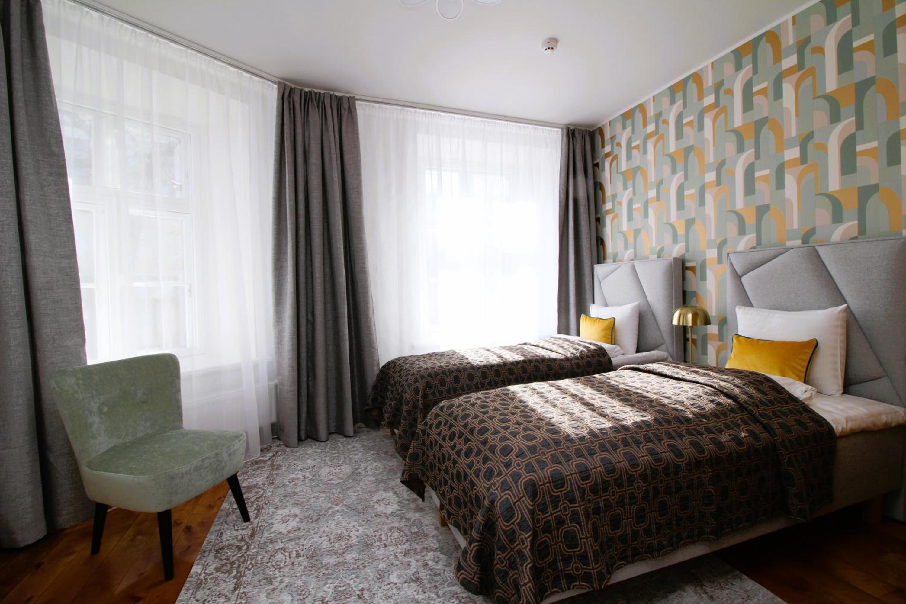 Villa - Photo 2