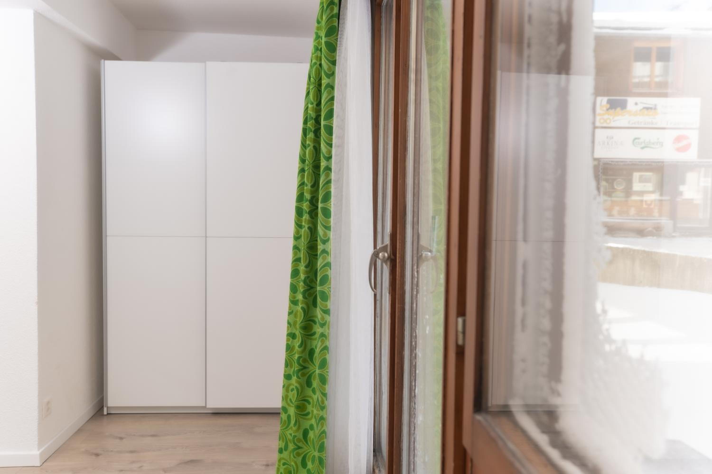 Apartment - Ground Floor - Photo 4