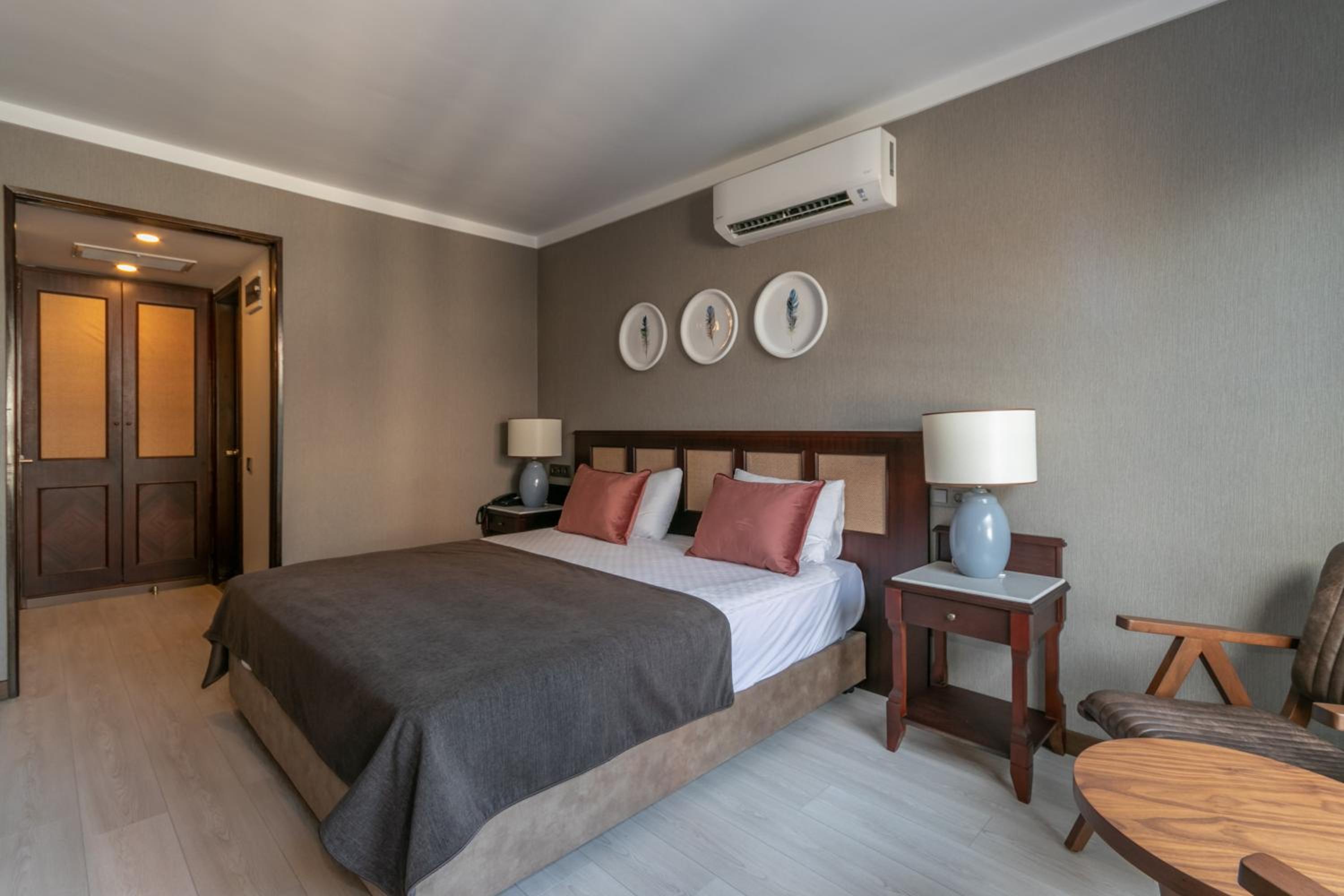 Junior Suite With Balcony