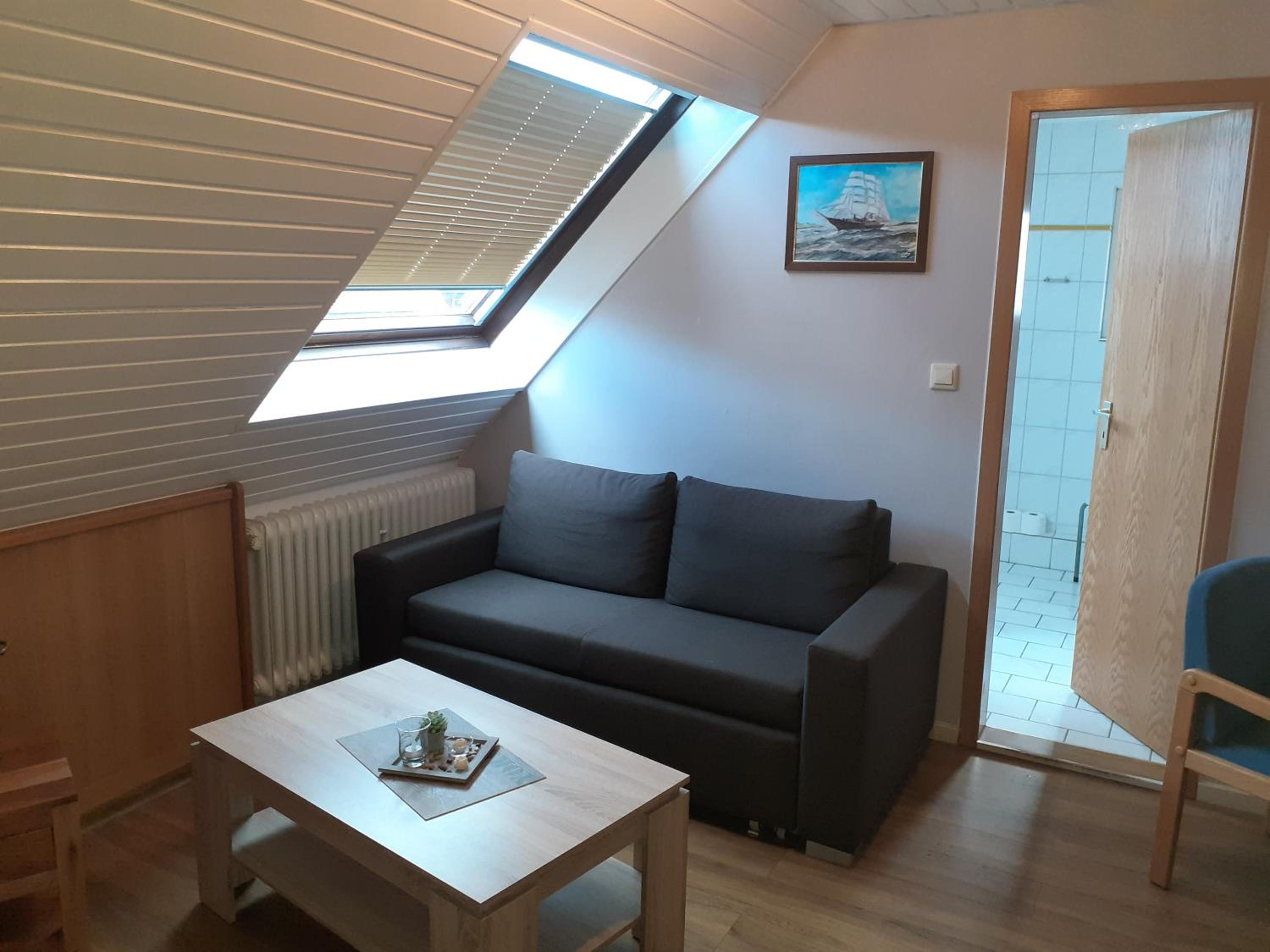 Double Room - Photo 7