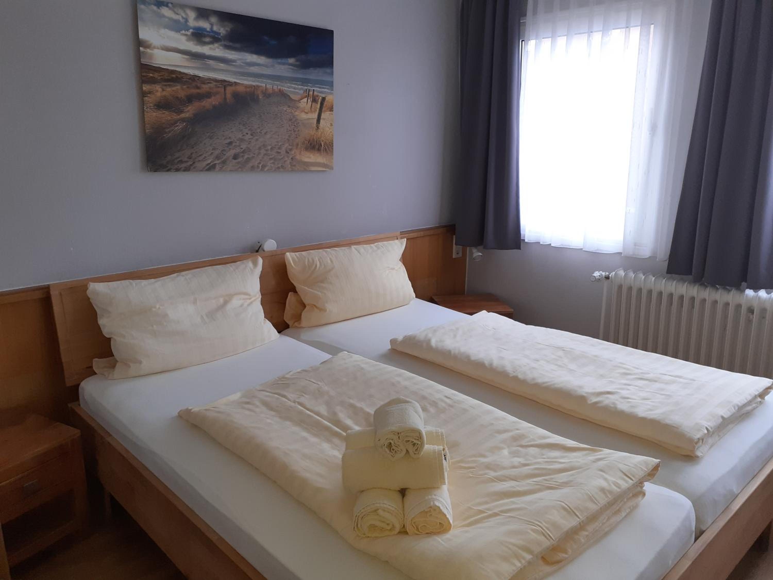 Double Room - Photo 6