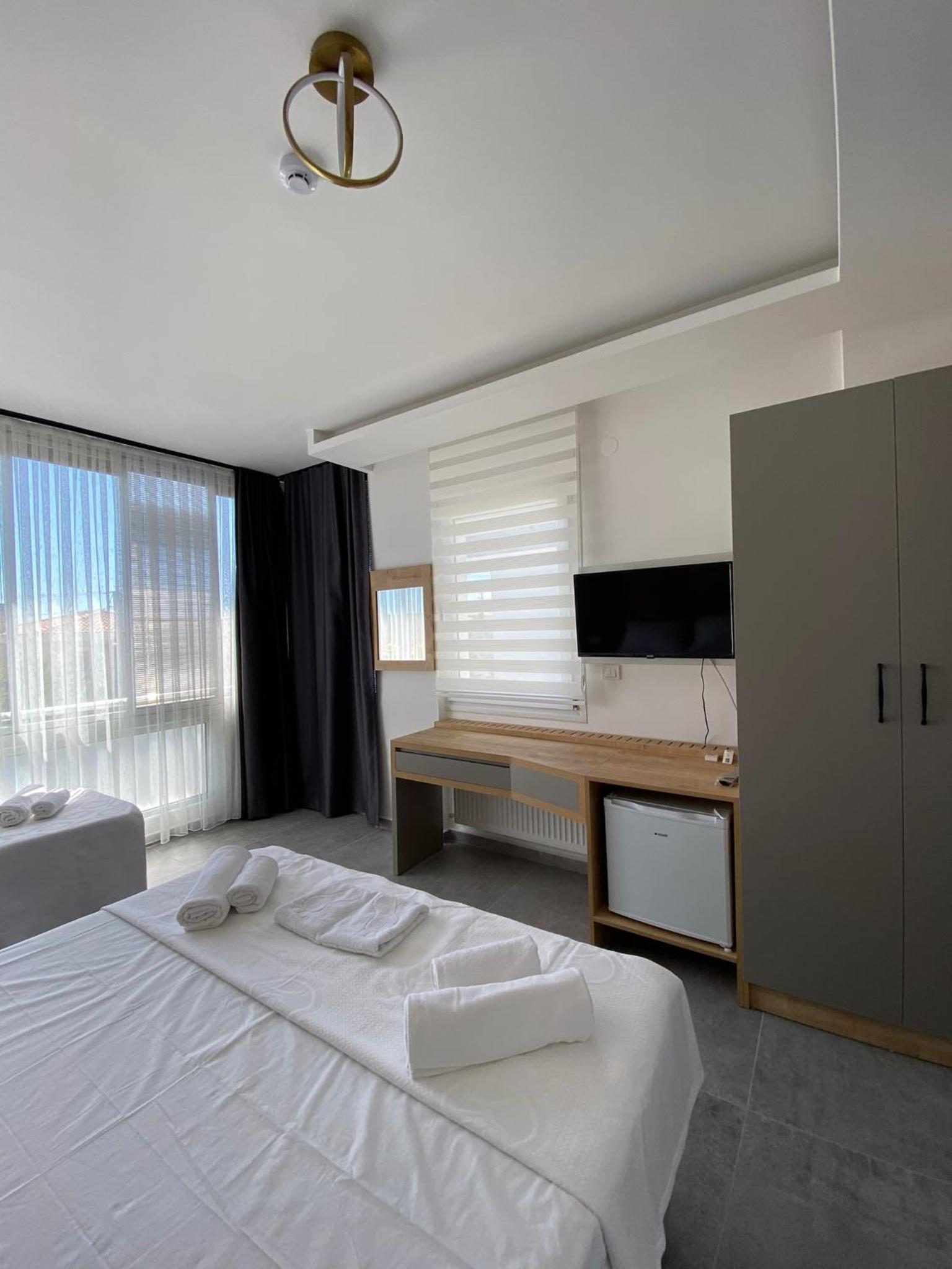 Triple Room - Photo 9