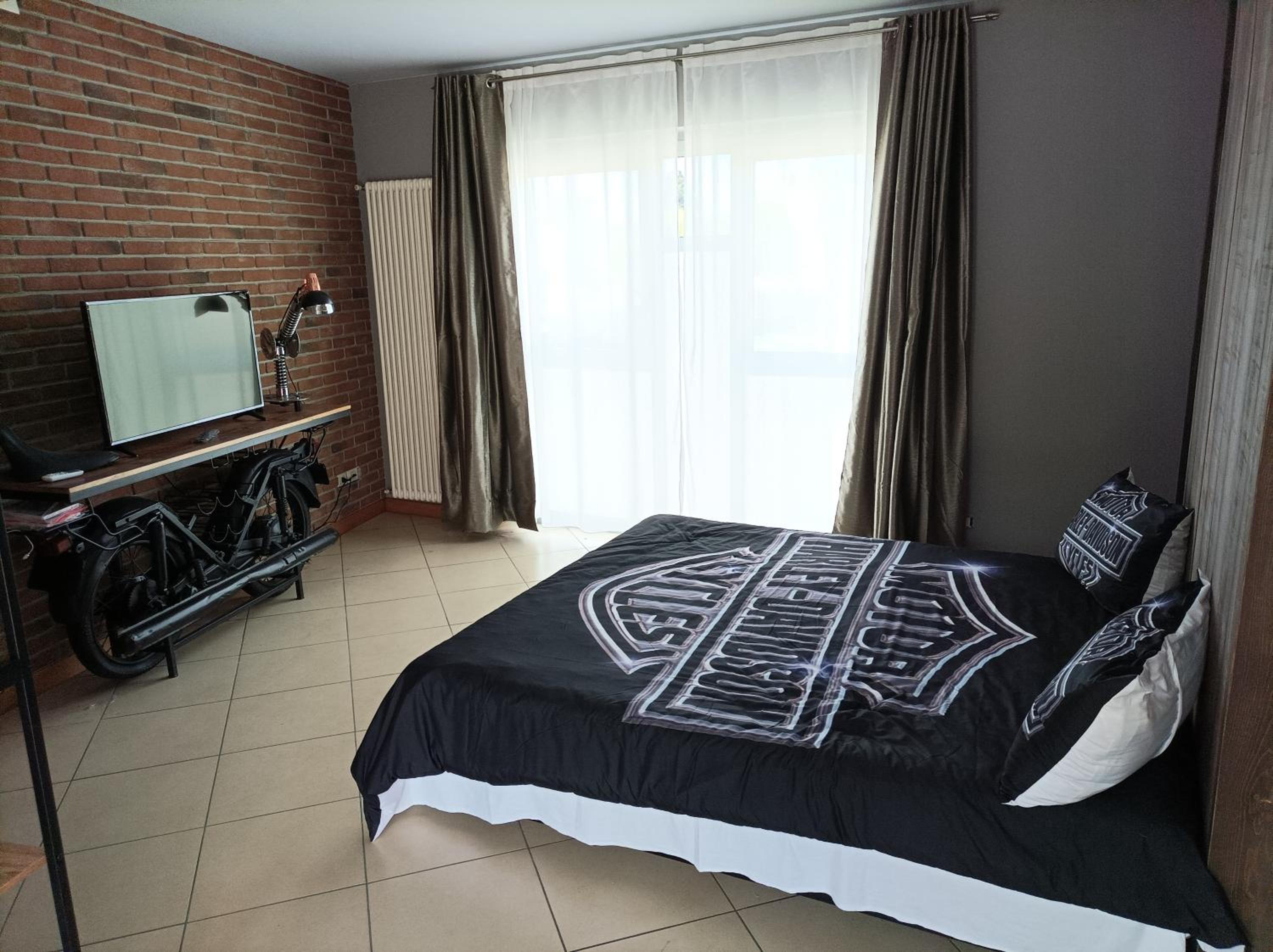 Apartment With Terrace photo 1