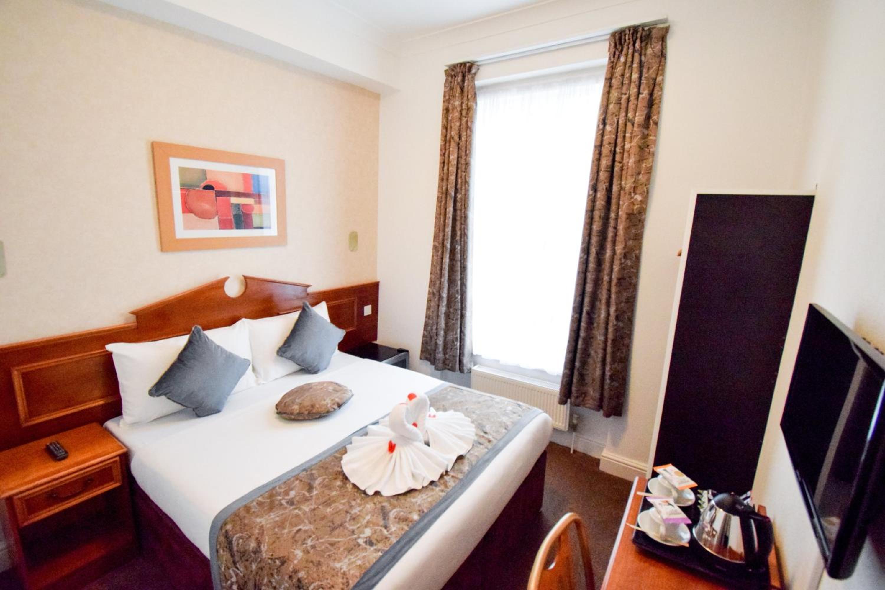 Deluxe Double Room photo 3