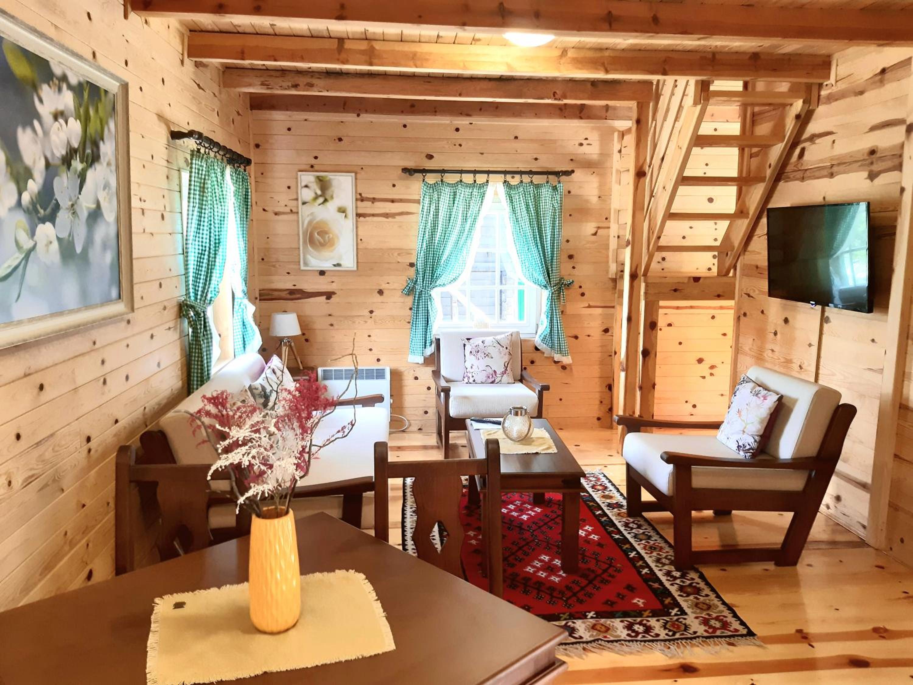 Wooden Cottage Deluxe  photo 2
