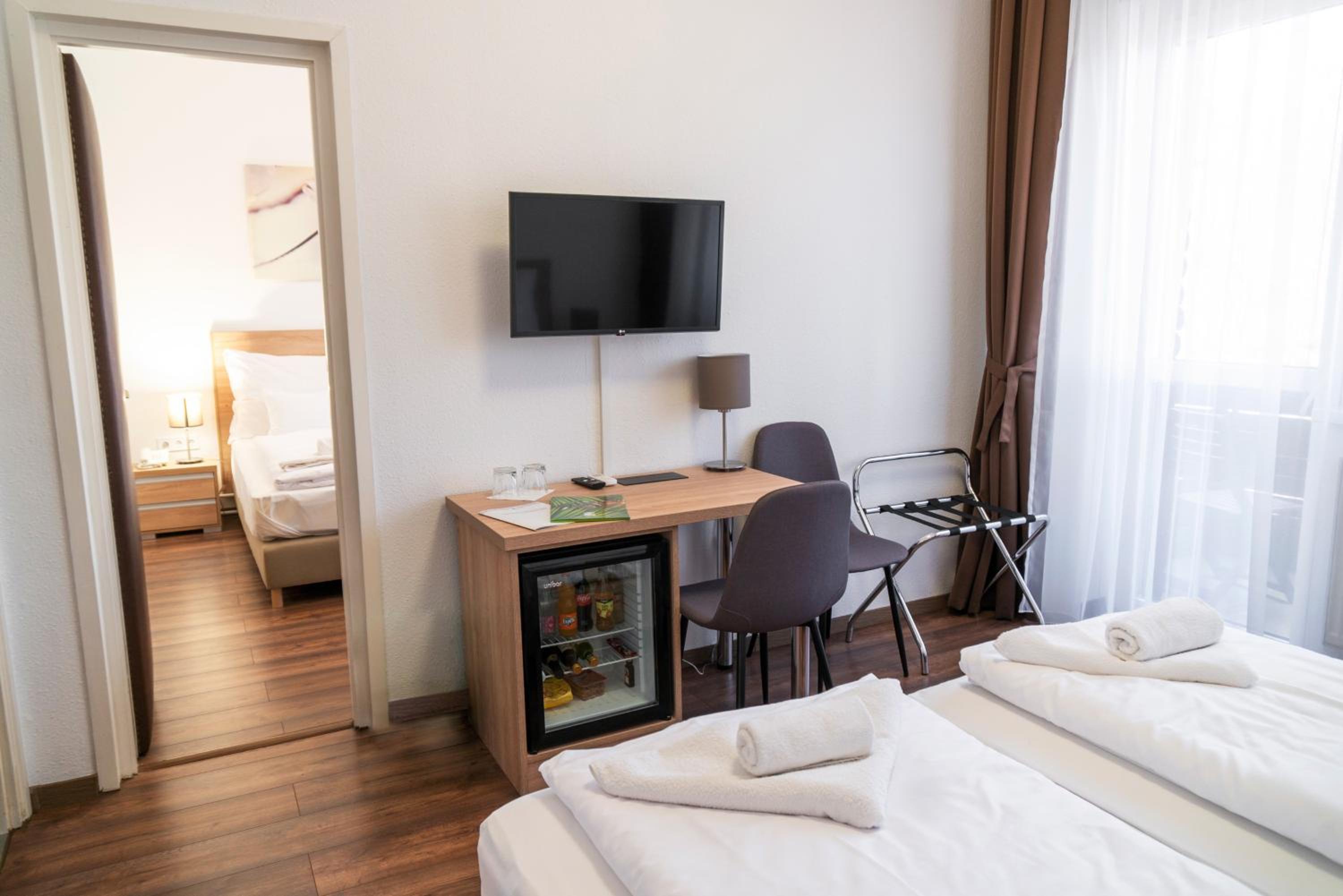 Quadruple Room with Bathroom photo 1