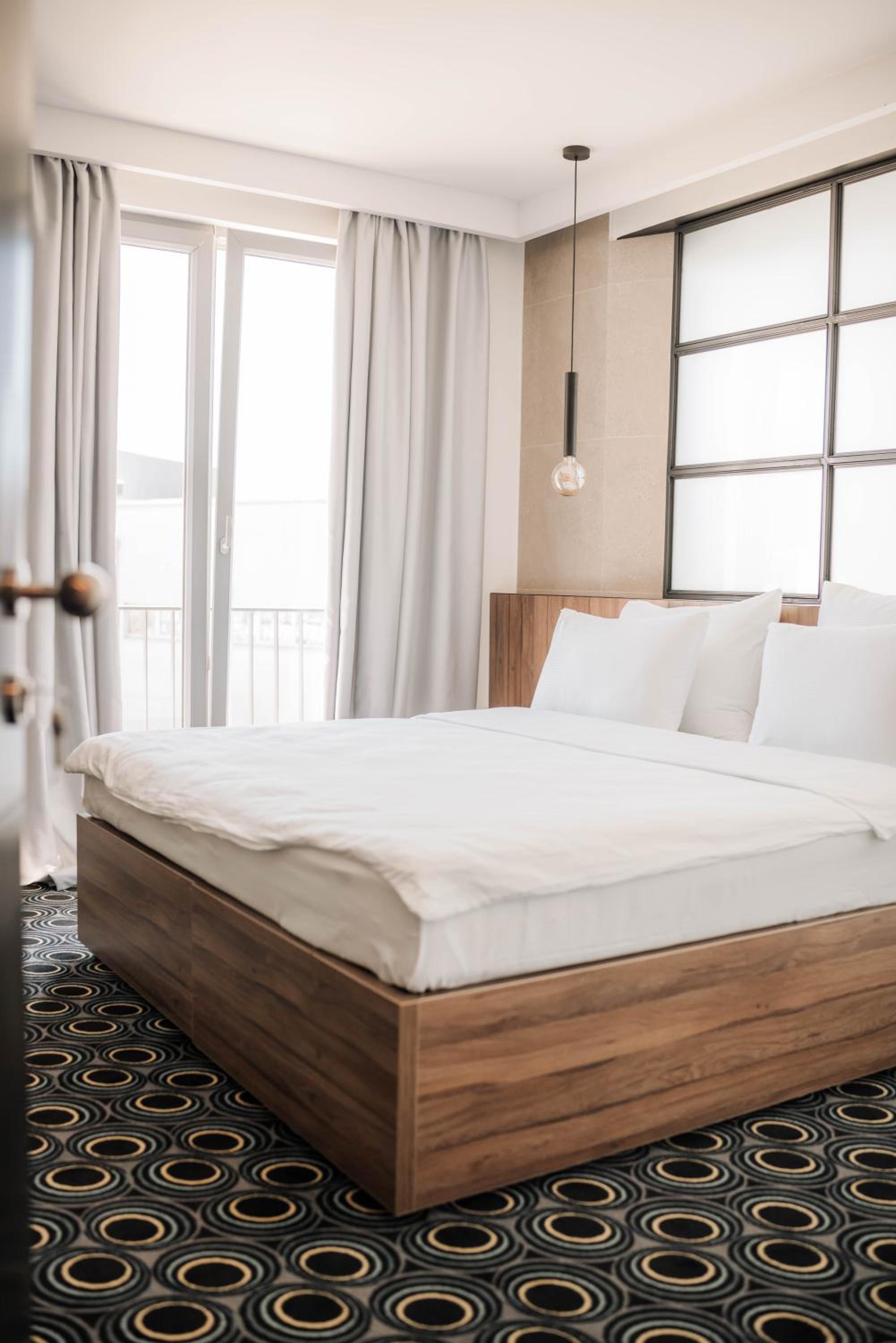 Standard Double or Twin Room - Photo 1