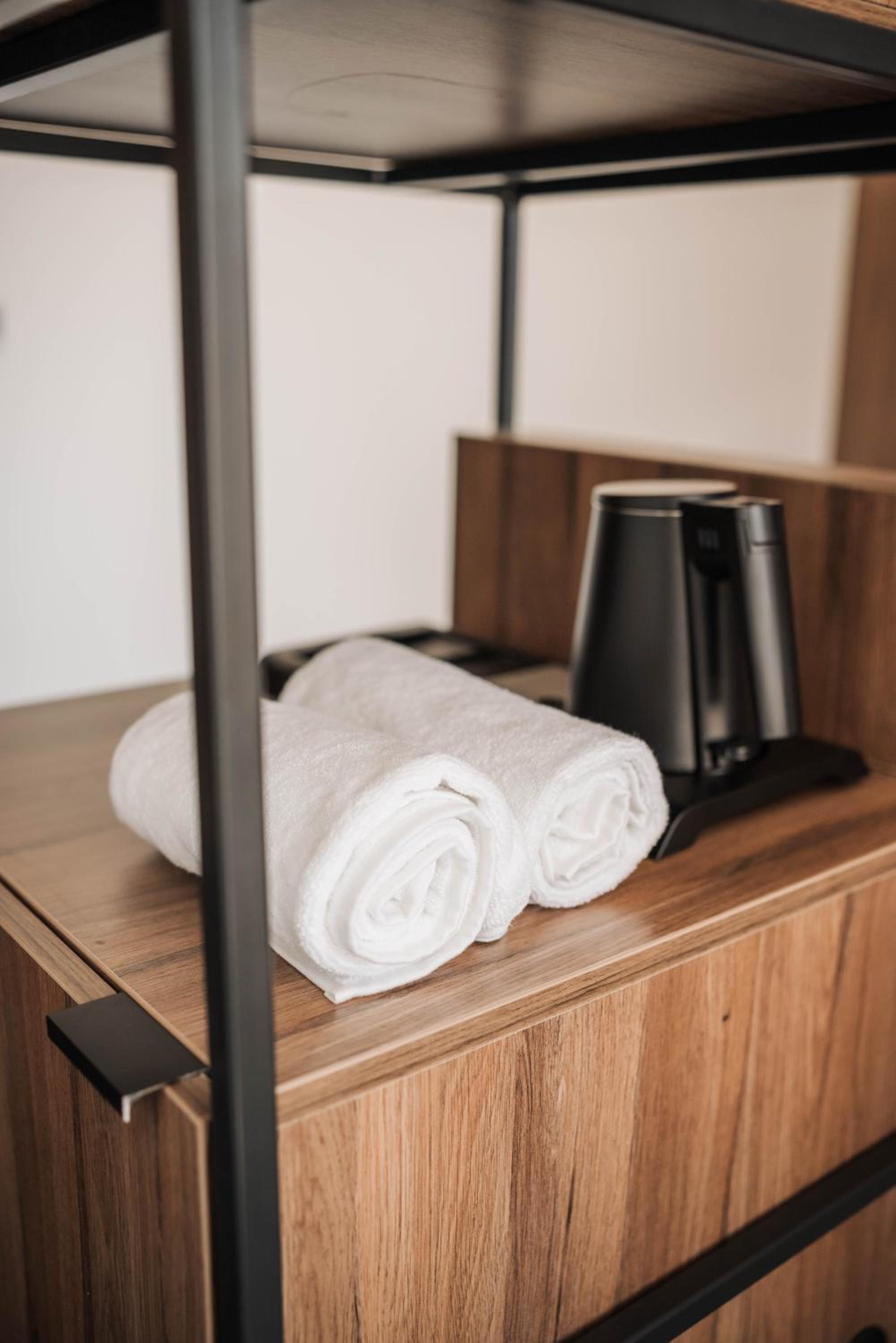 Standard Double or Twin Room - Photo 14
