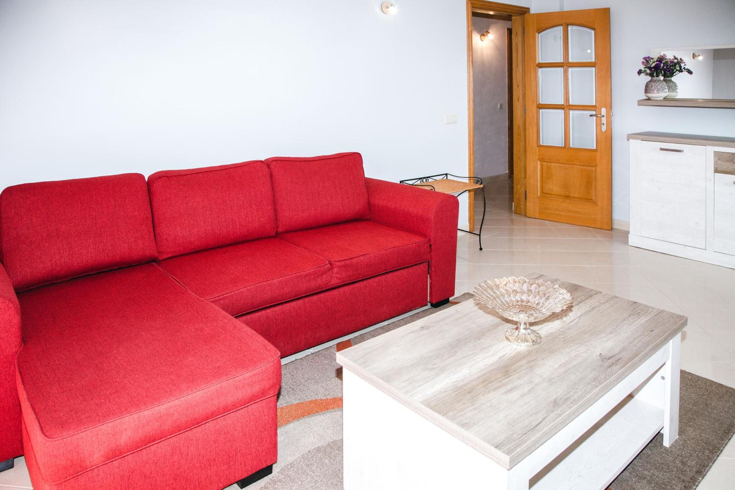 One-Bedroom Apartment - Photo 24