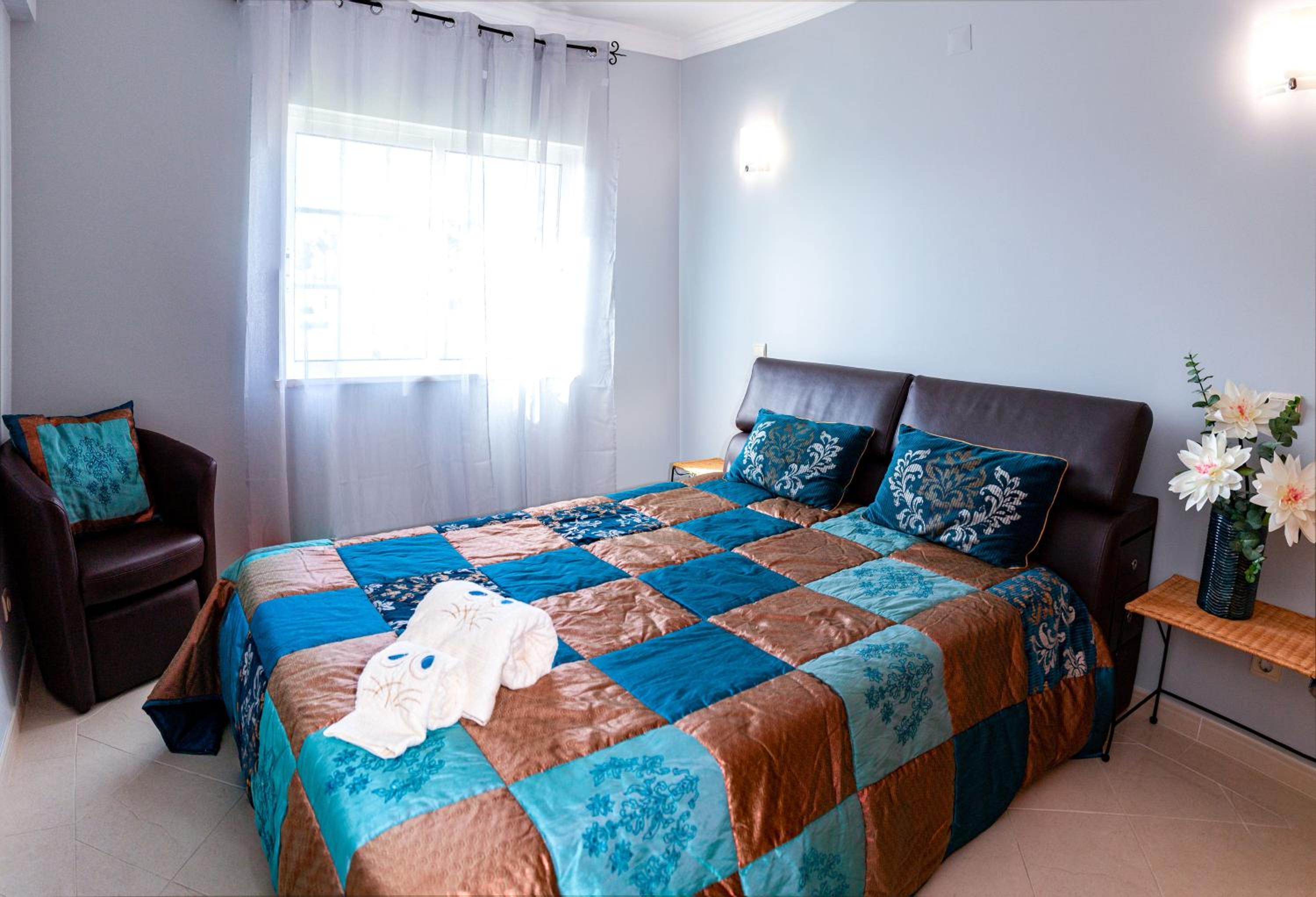 One-Bedroom Apartment - Photo 18