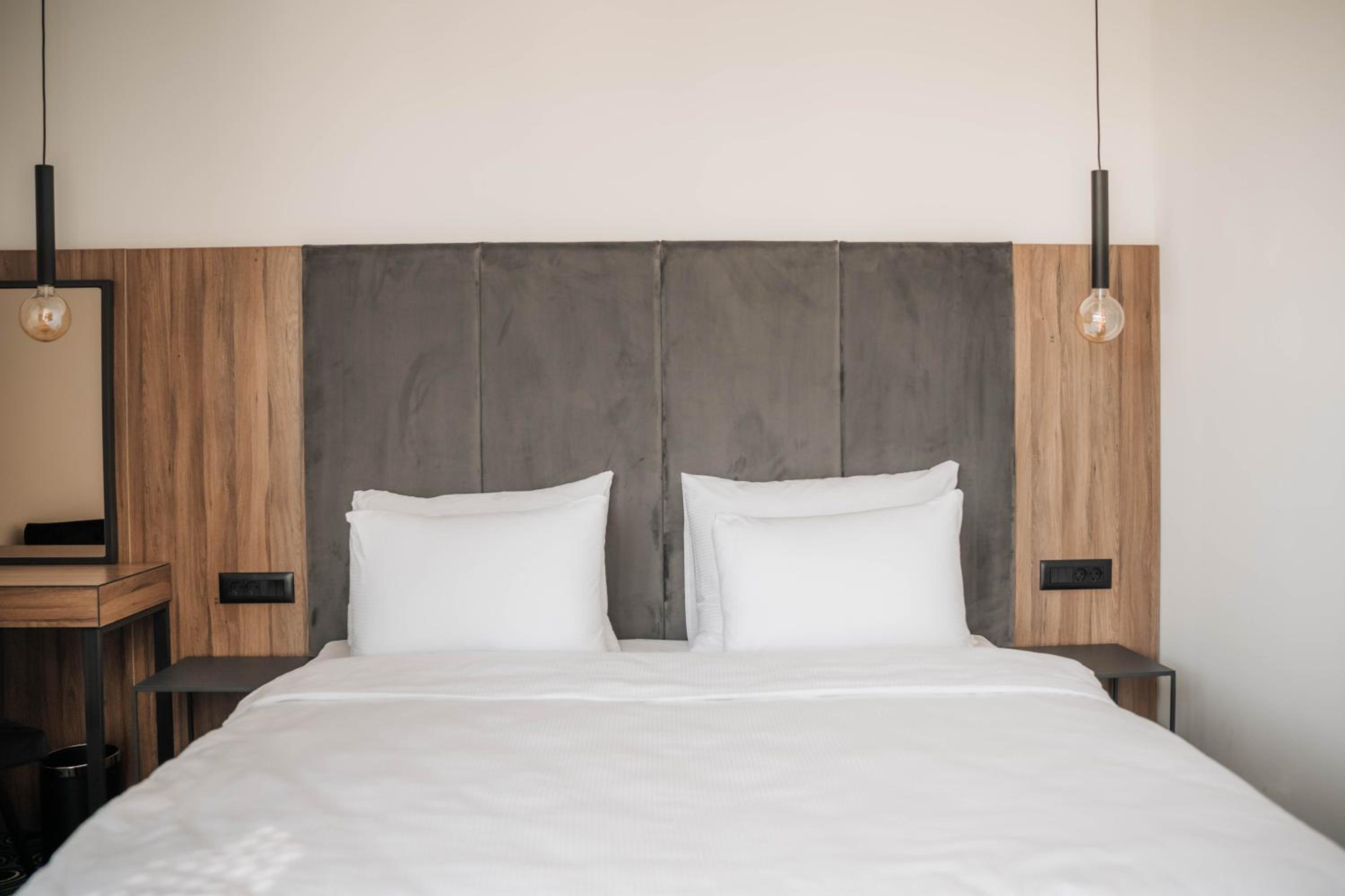 Deluxe Double or Twin Room - Photo 1