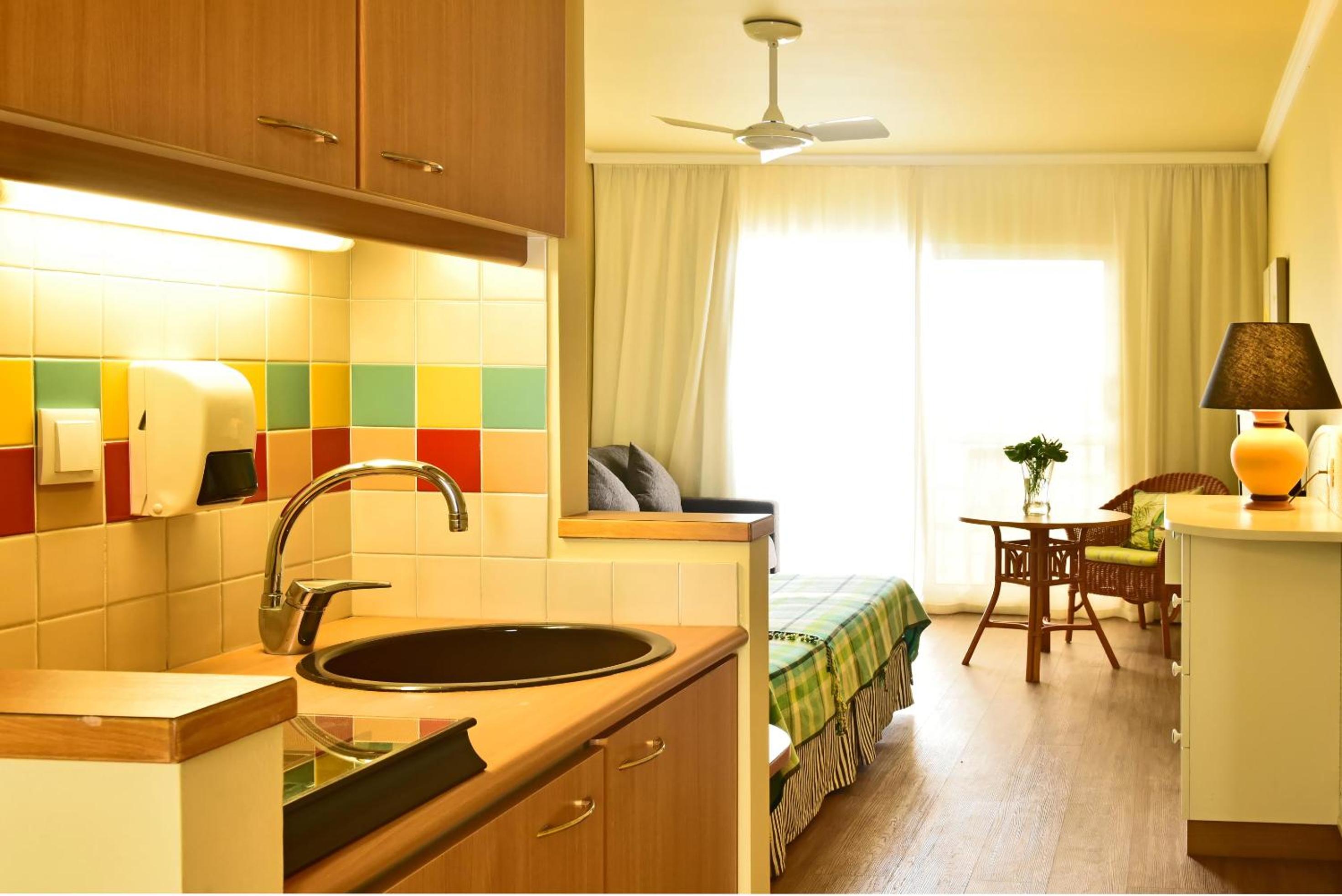 Premium Studio with Sea View