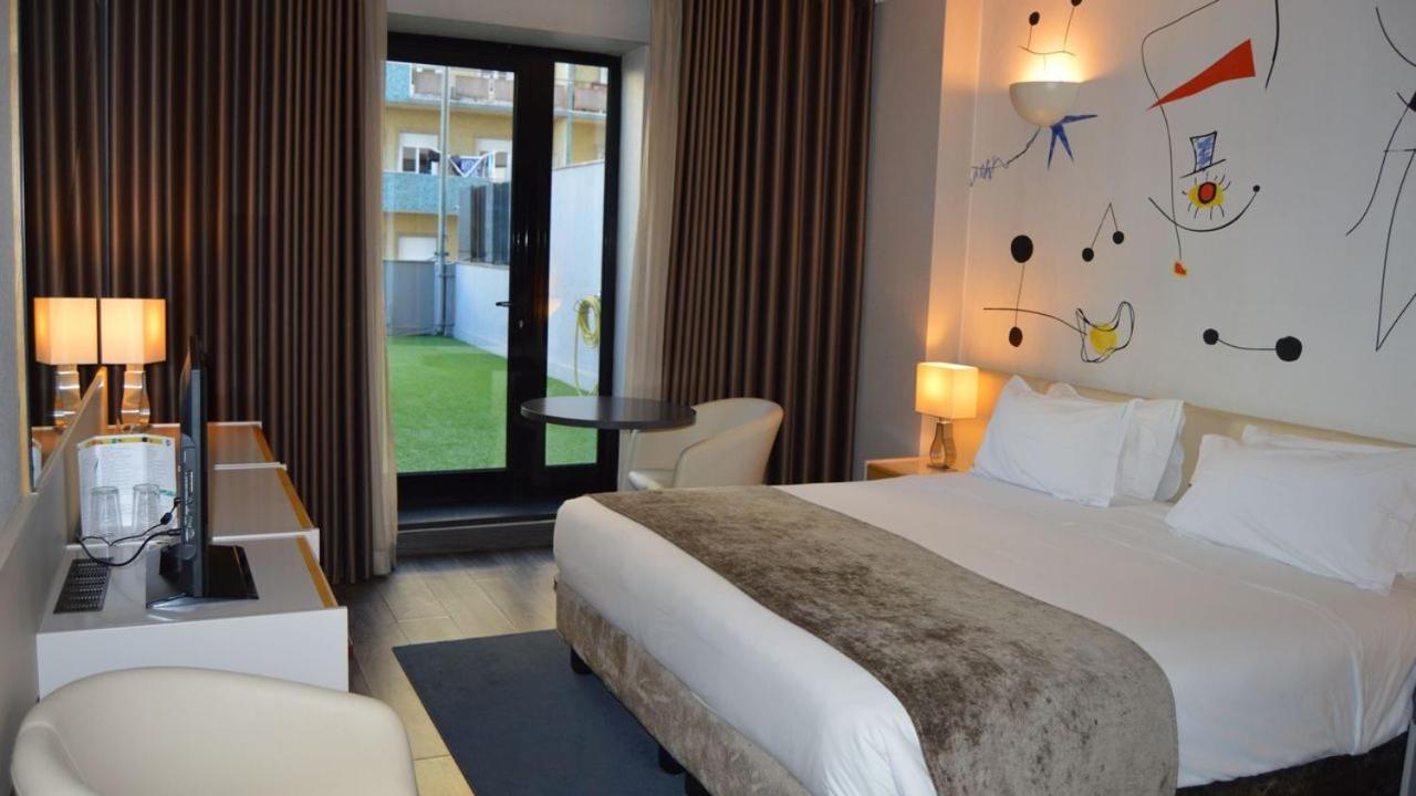 Double Room with Terrace - Photo 2