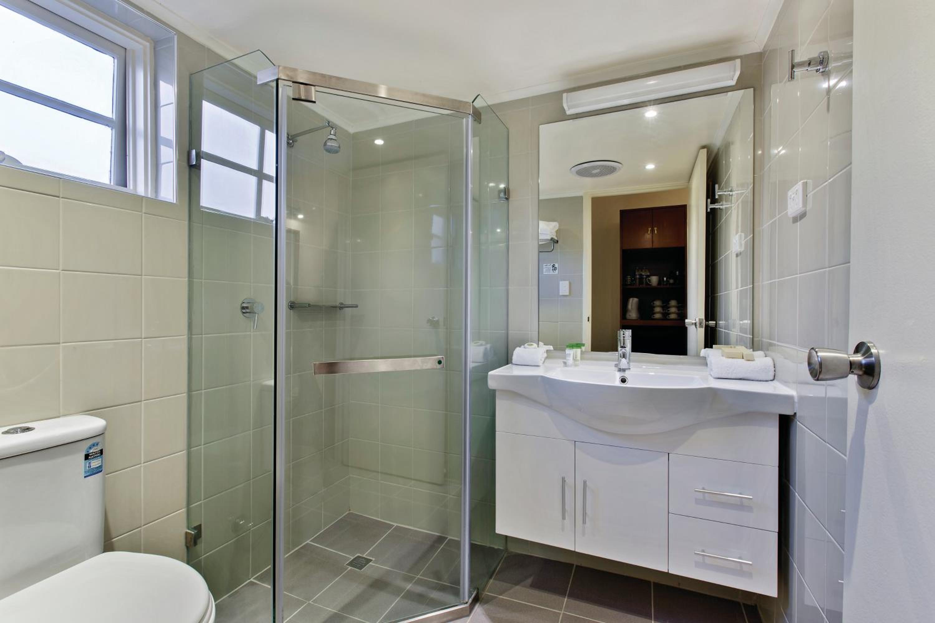 Executive Triple Room - Photo 4