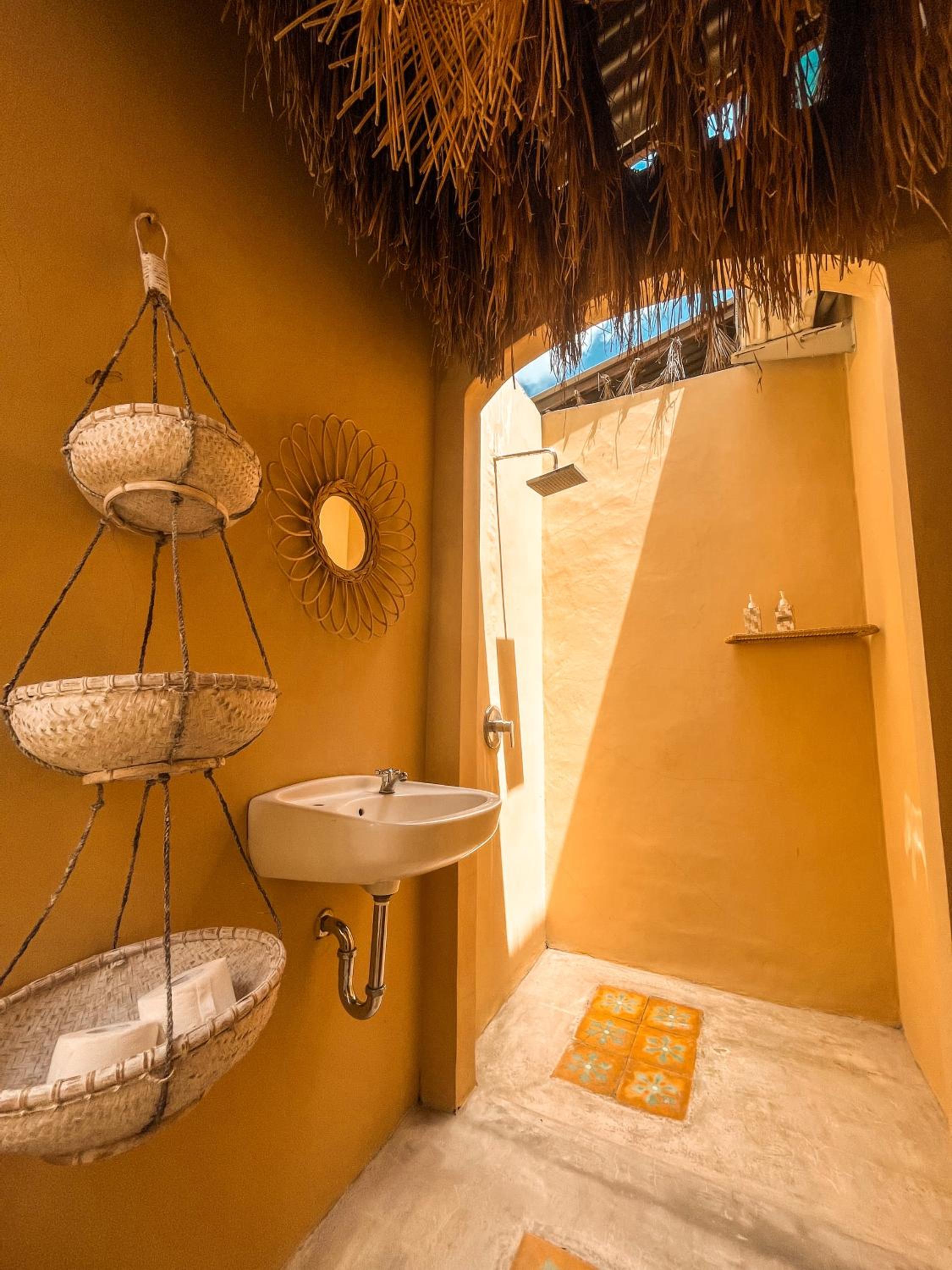 Three-Bedroom Villa - Photo 14