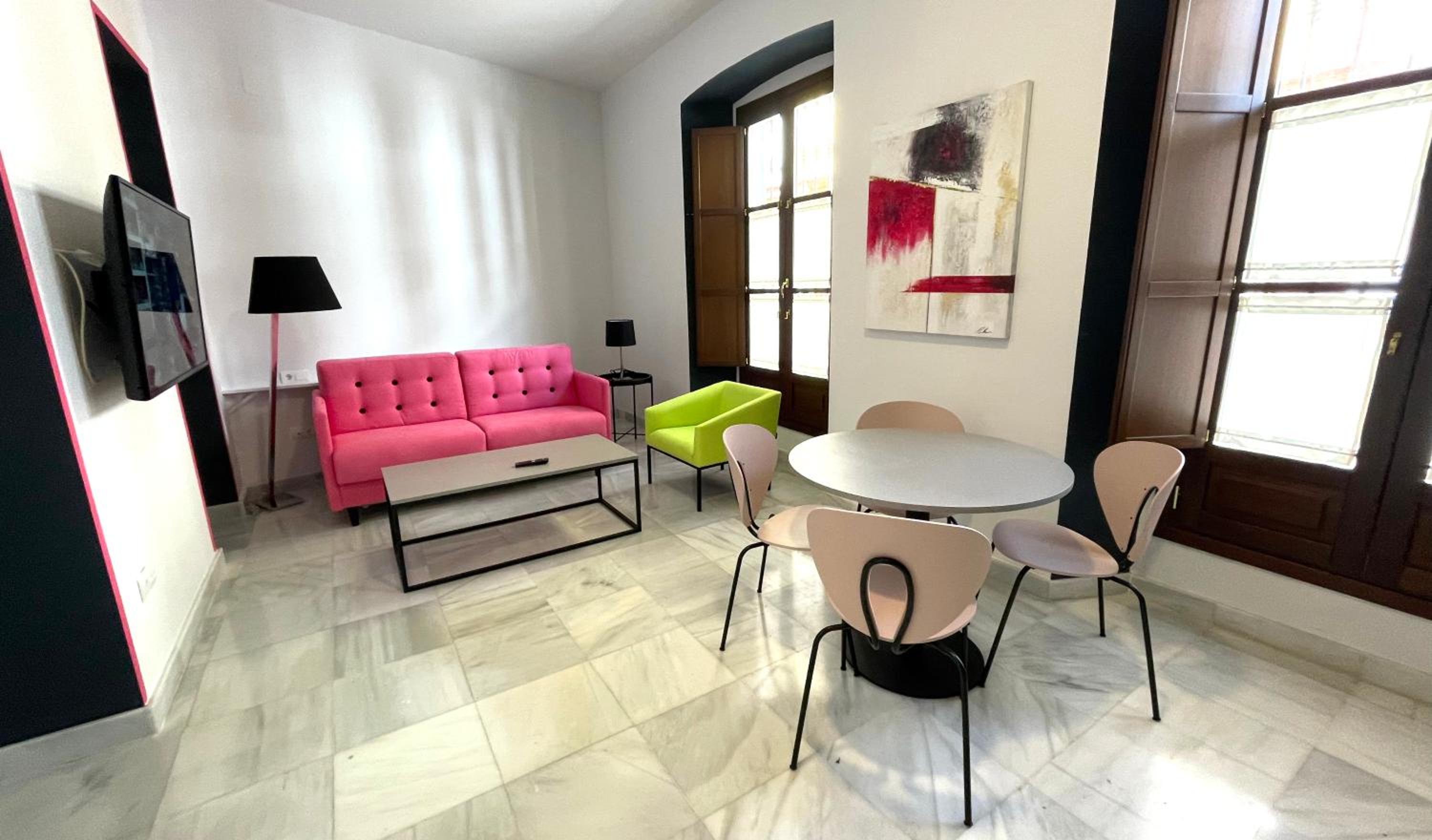 Deluxe Apartment - Photo 12