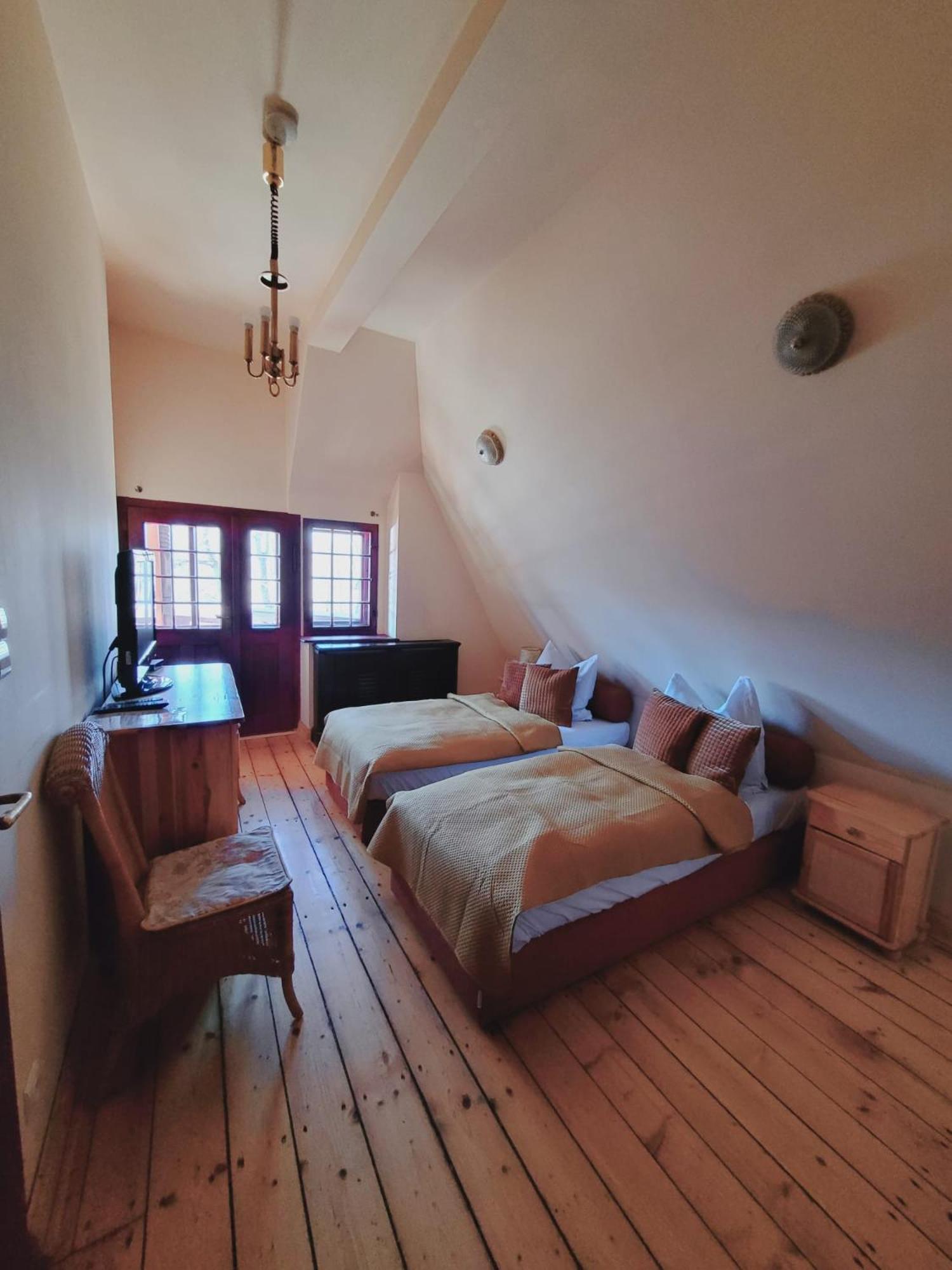Twin Room photo 3